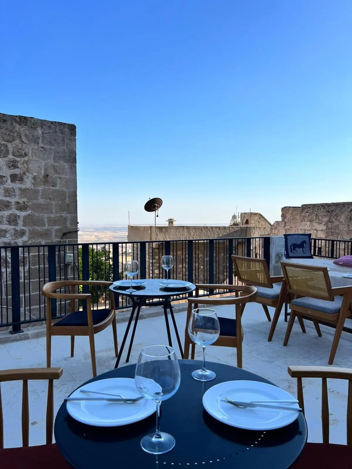 TUĞMANER Small House AJAR