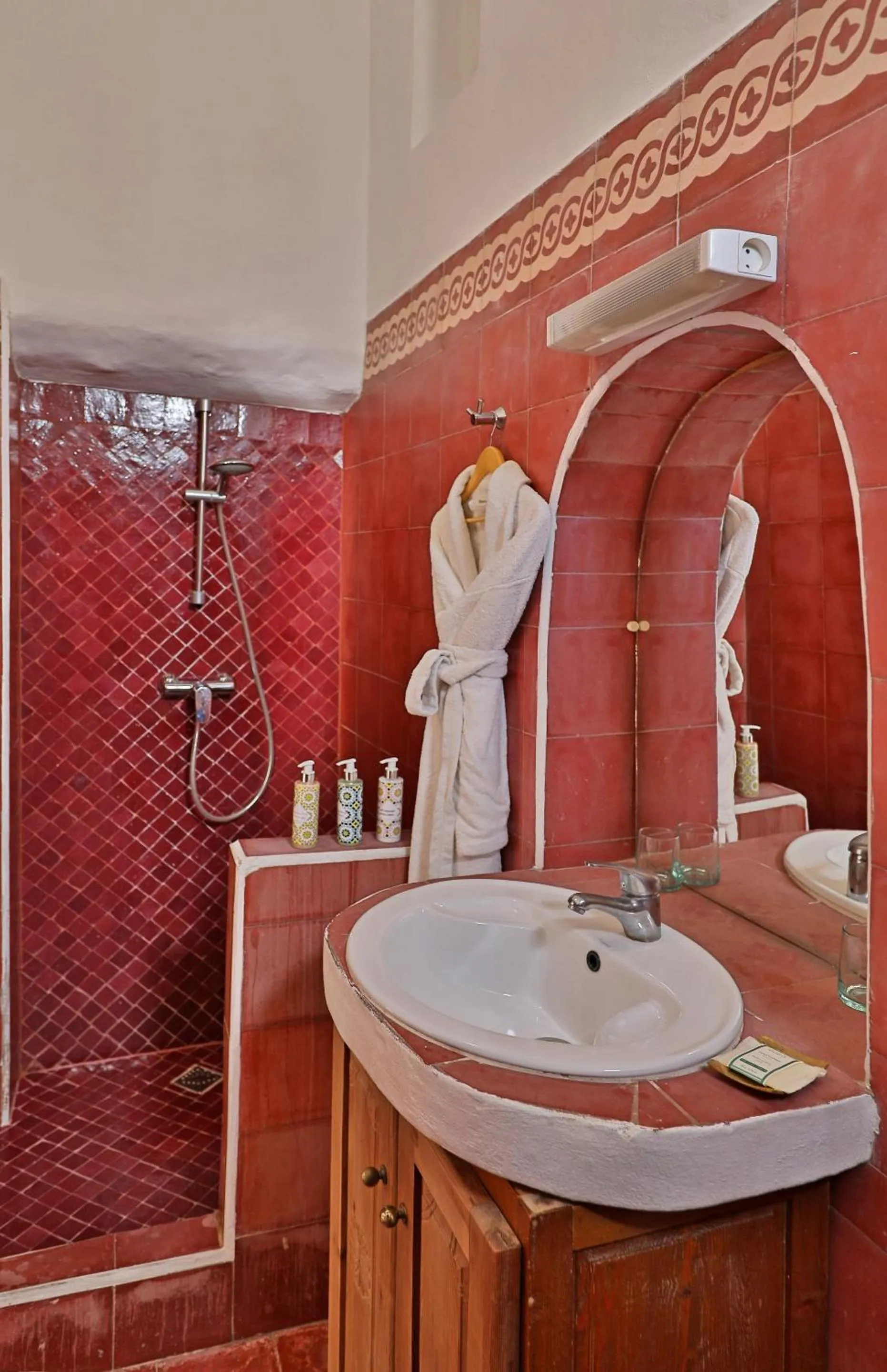 Bathroom in Riad Villa Garance