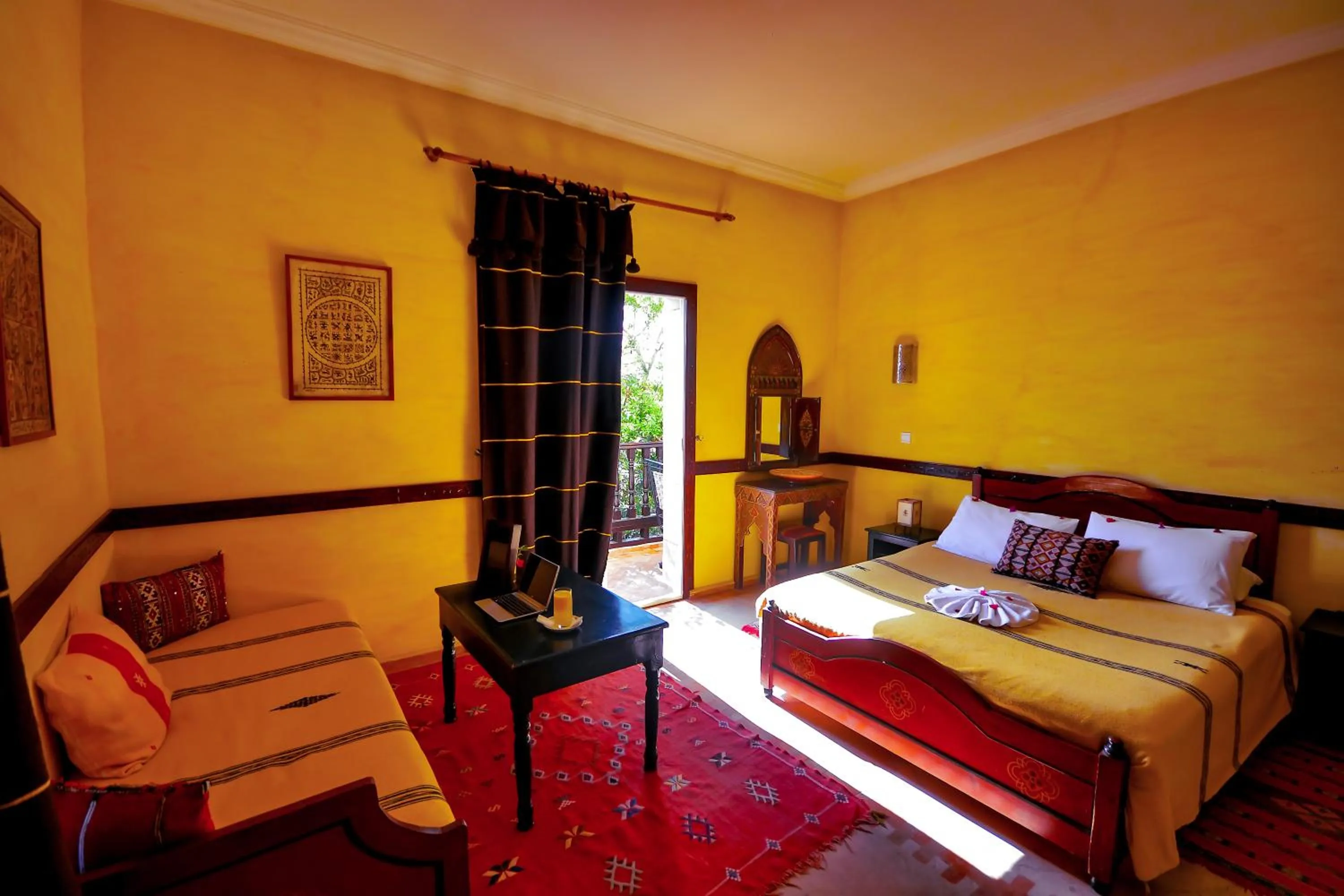 Photo of the whole room, Bed in Riad Zahra