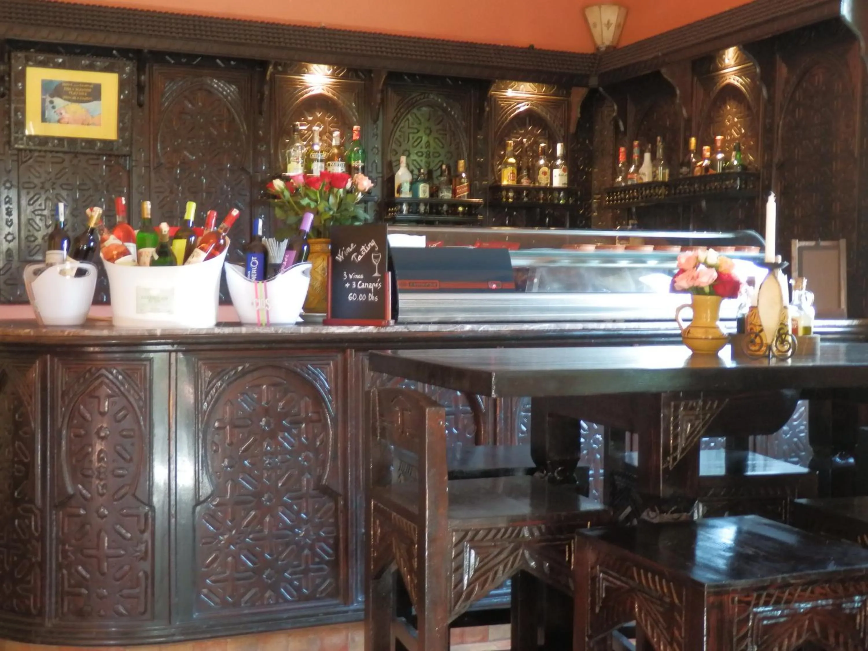 Lounge or bar in Riad Zahra