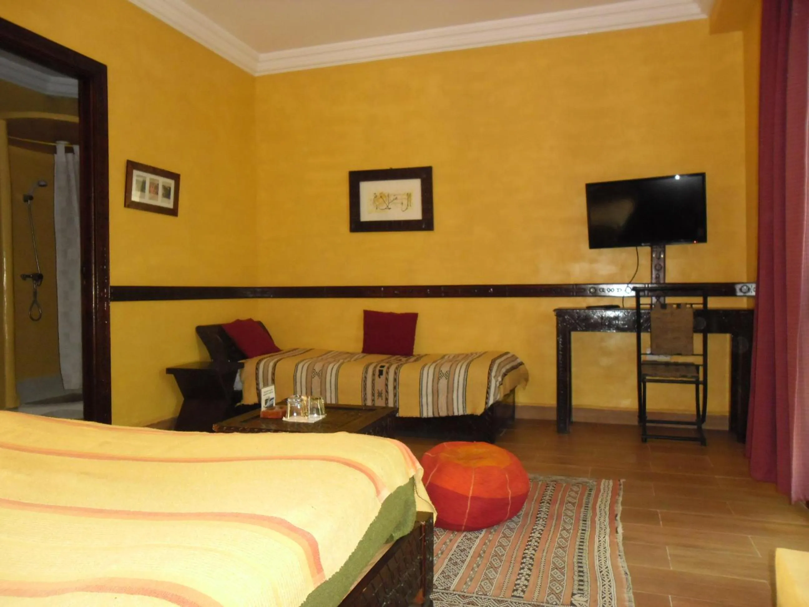 TV and multimedia, Bed in Riad Zahra