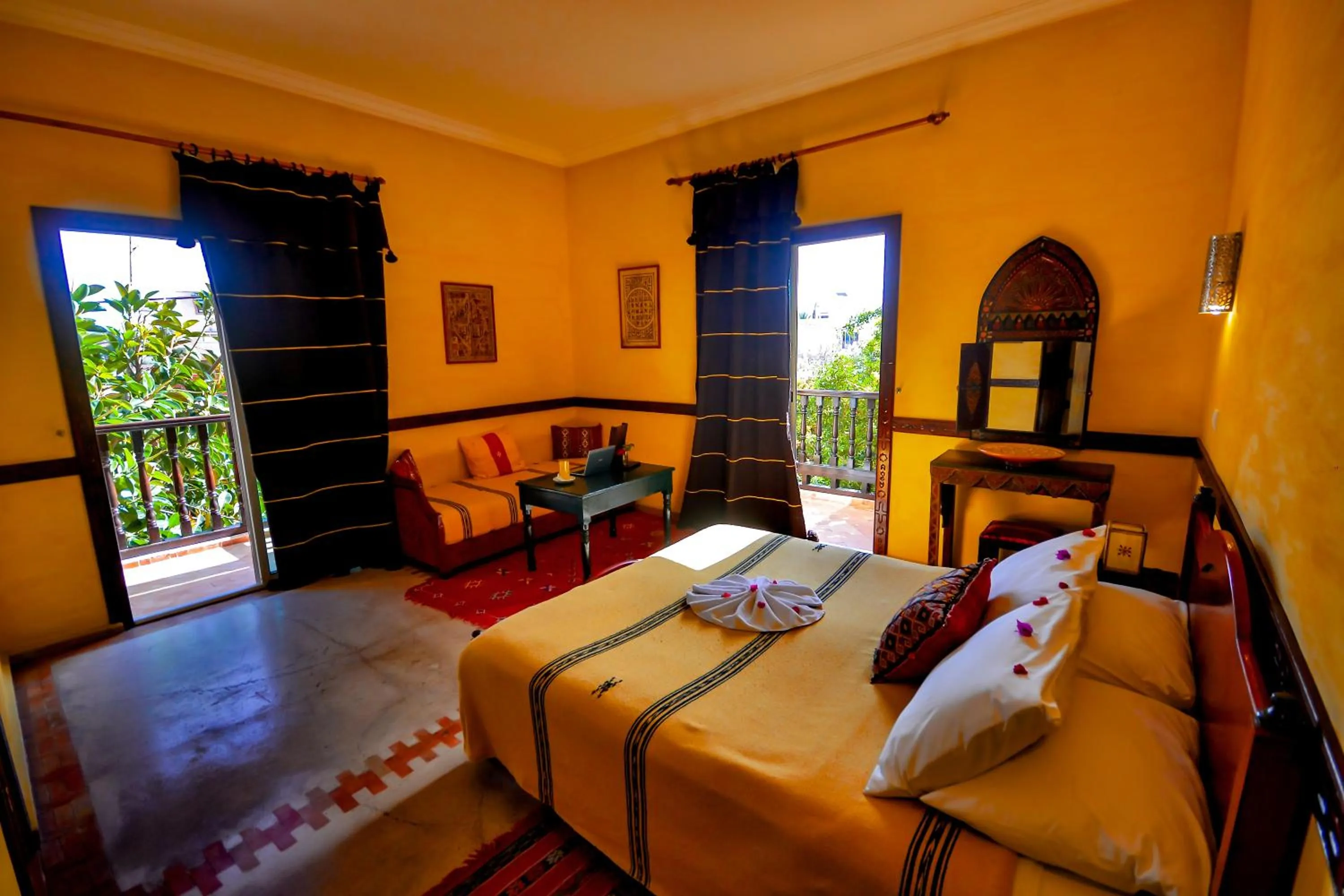Photo of the whole room, Bed in Riad Zahra