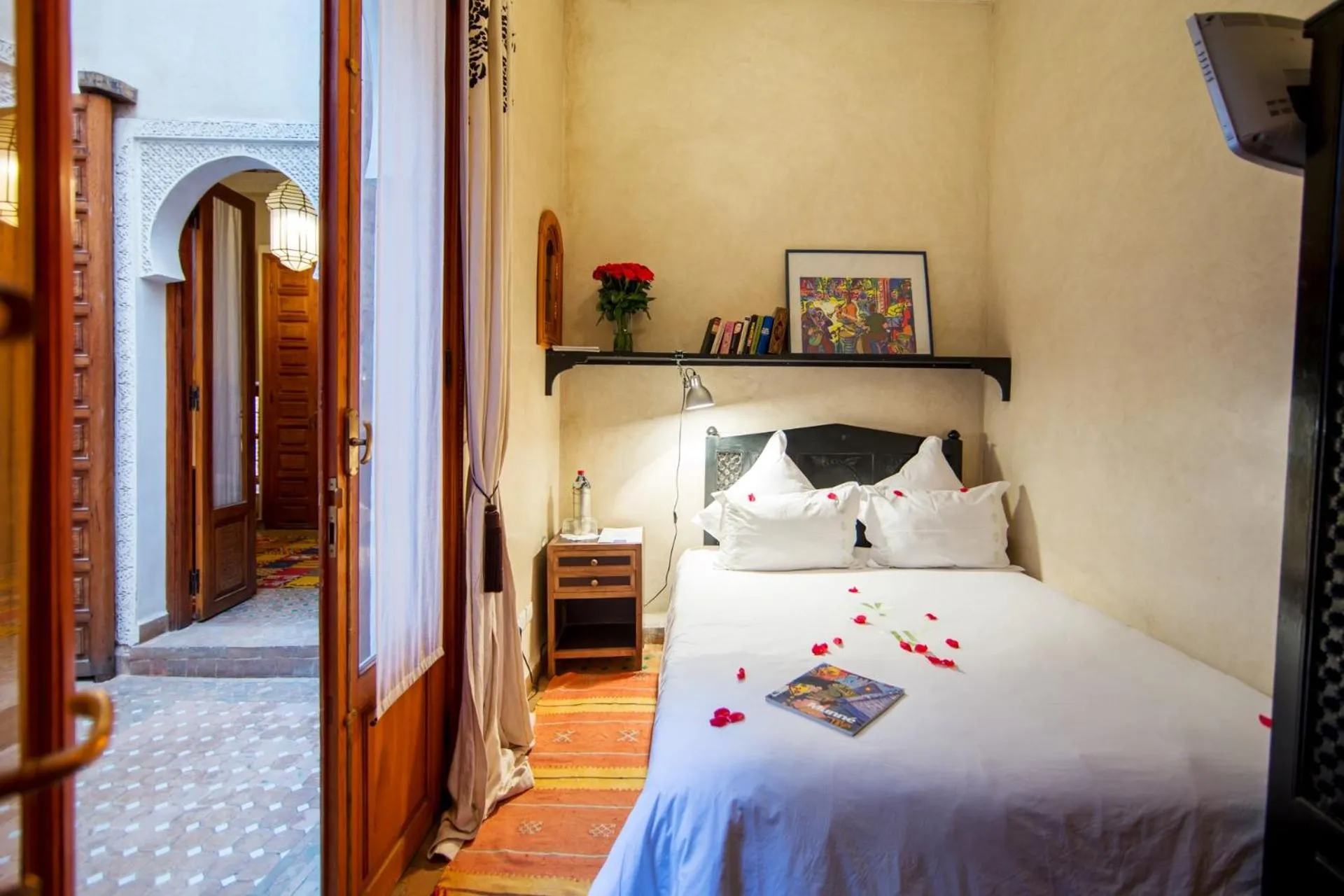 Bed in Riad Dar Justo Hotel Boutique & Spa