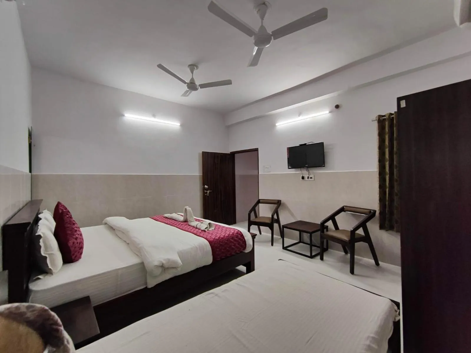 Bedroom in Relax Inn