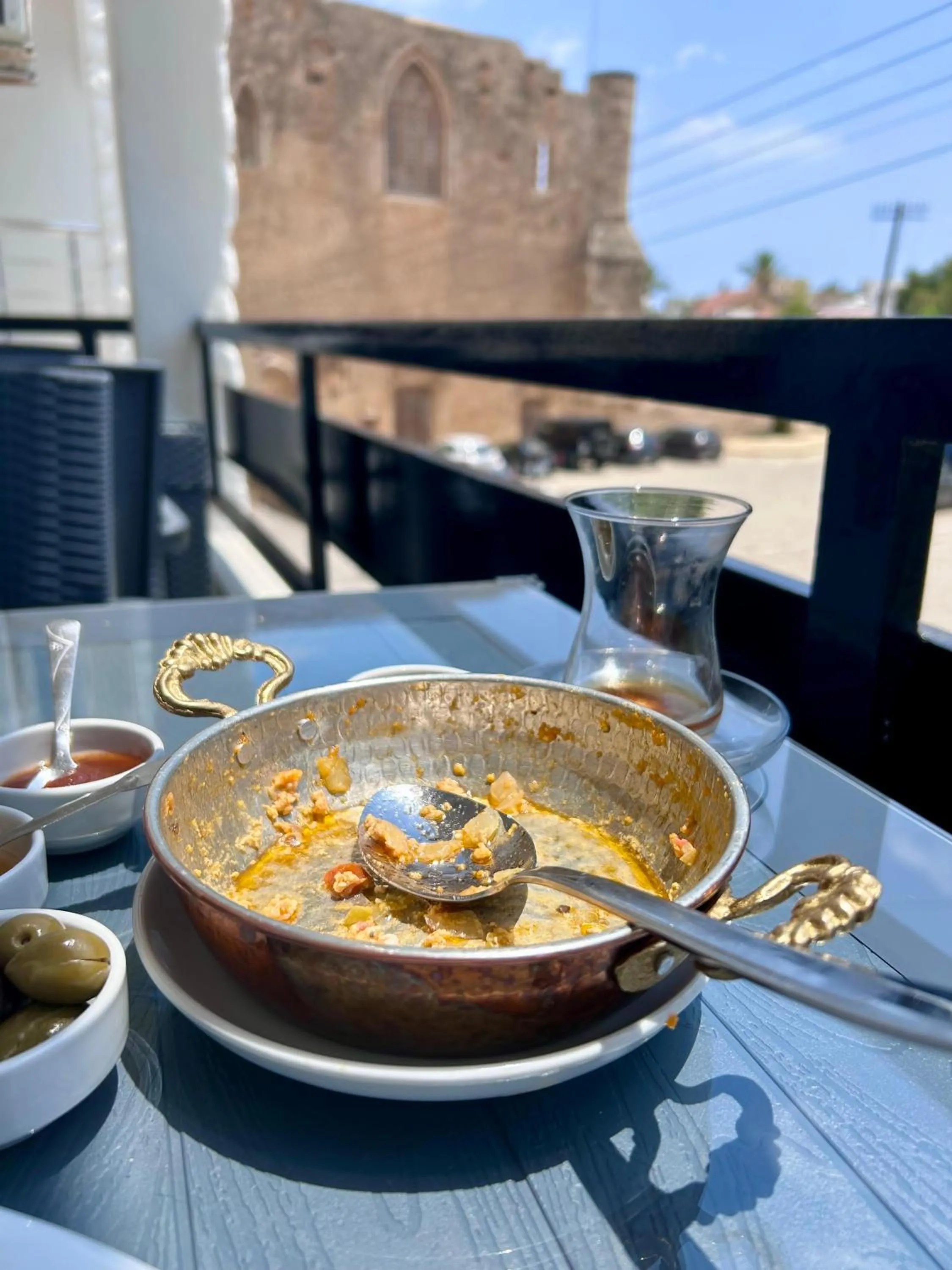 Food and drinks in Royal Goddess Guest House, Walled City