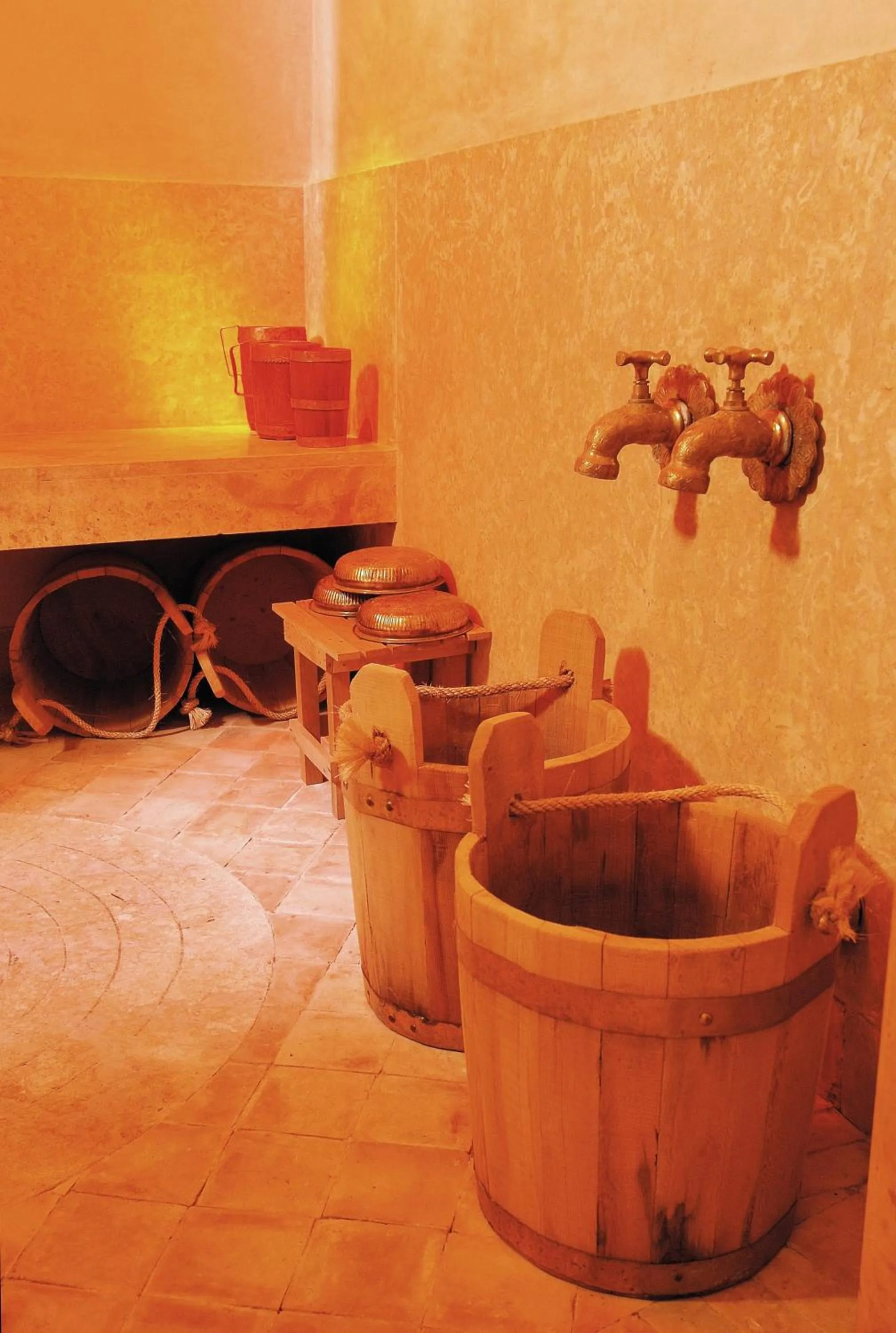 Steam room in Dar victoria