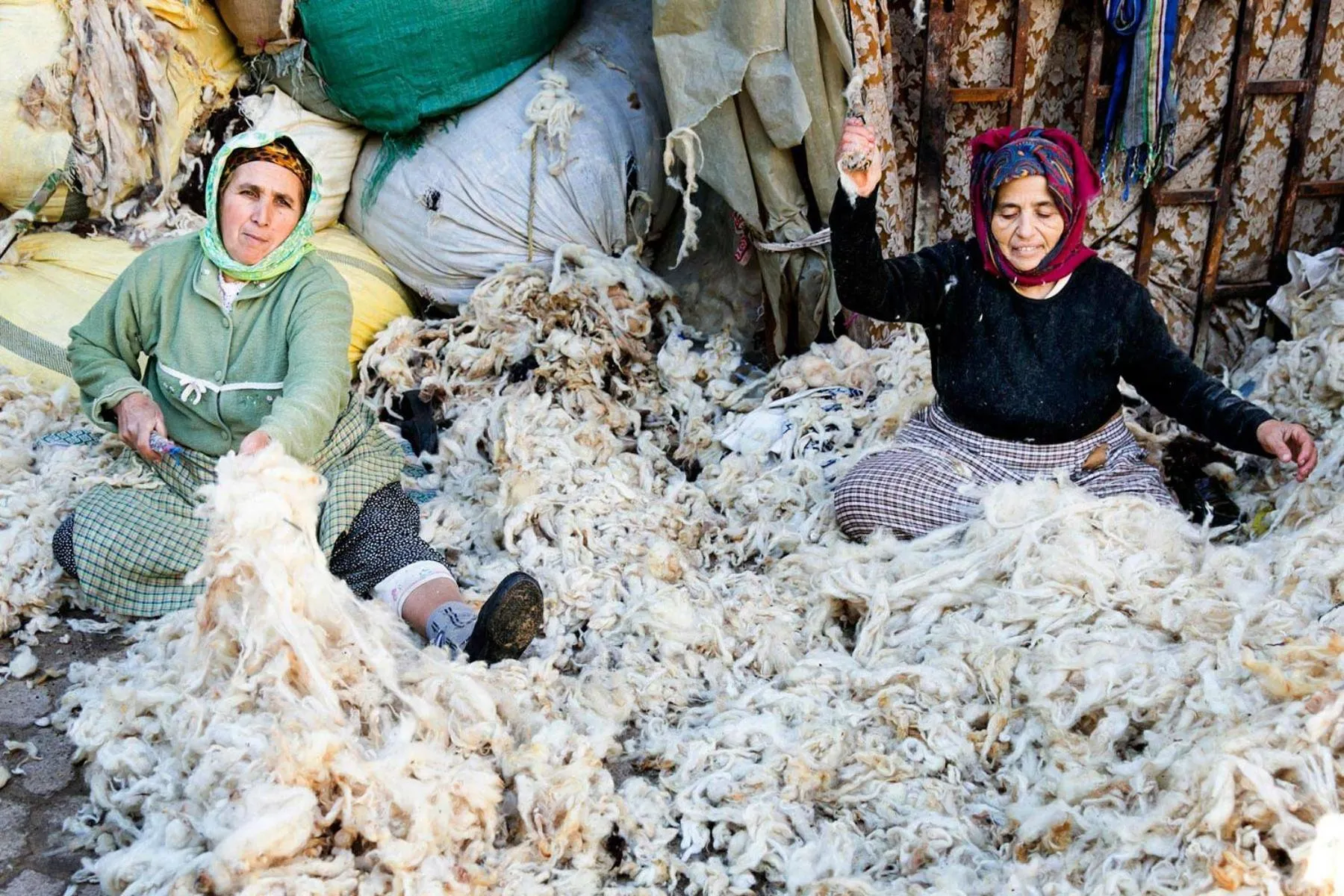 Nearby landmark in Dar victoria