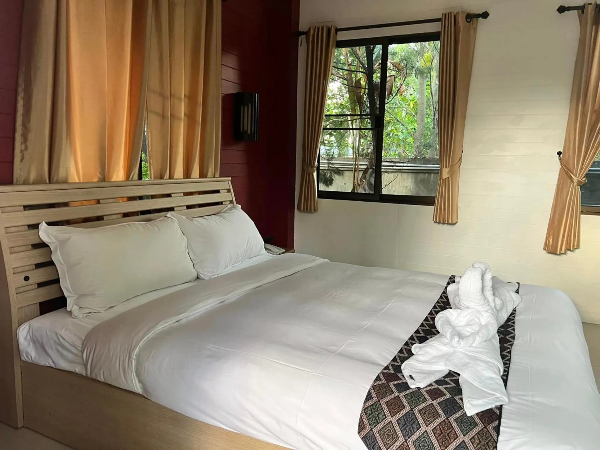 Bed in ANANTAYA CHIANGMAI BOUTIQUE HOTEL