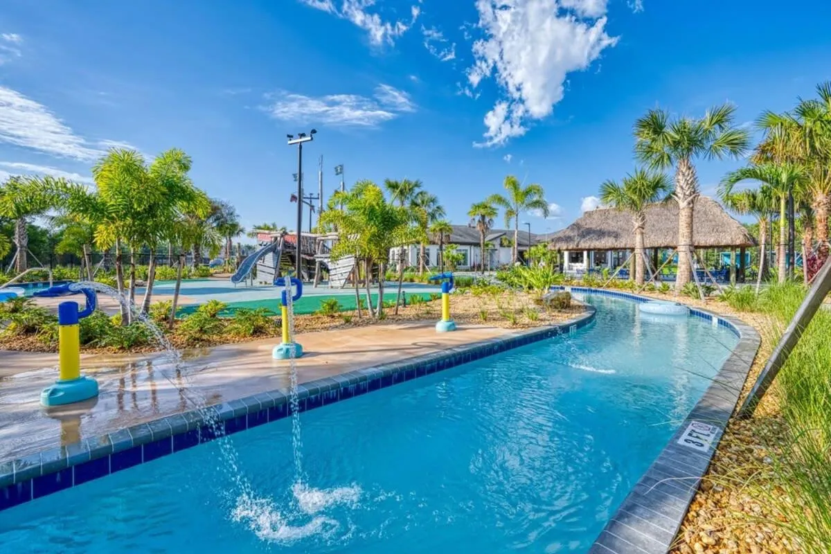 Brand New Corner Lot Pond View Vacation Home