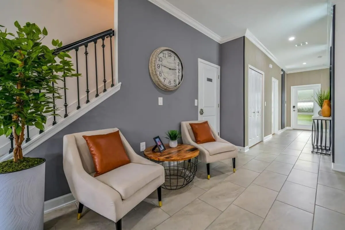 Brand New Corner Lot Pond View Vacation Home