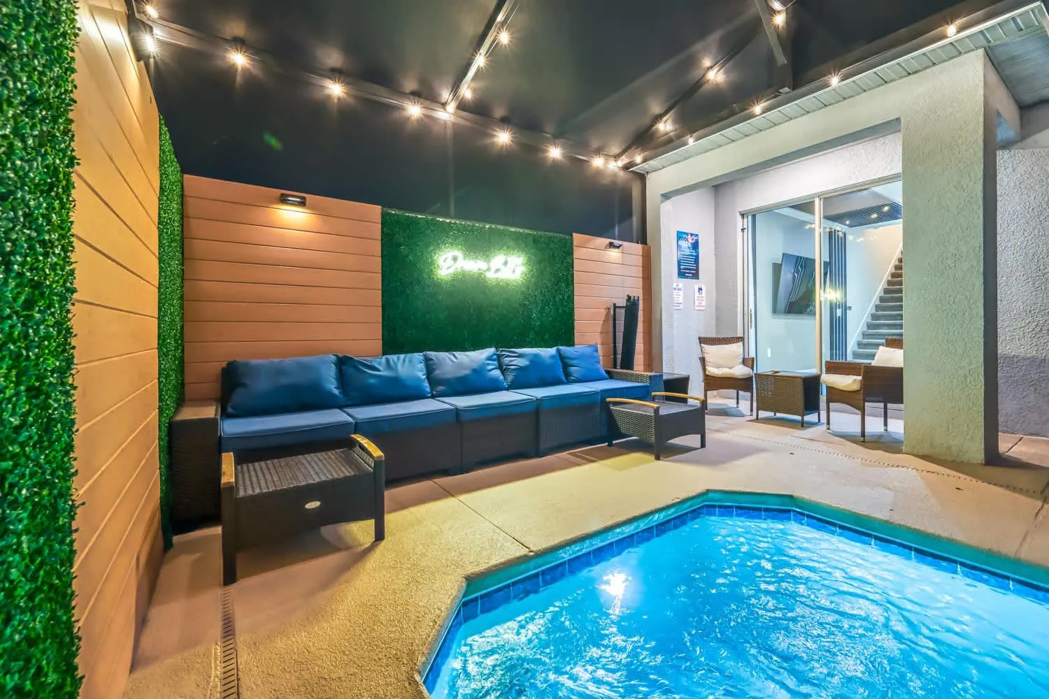 Brand New Corner Lot Pond View Vacation Home