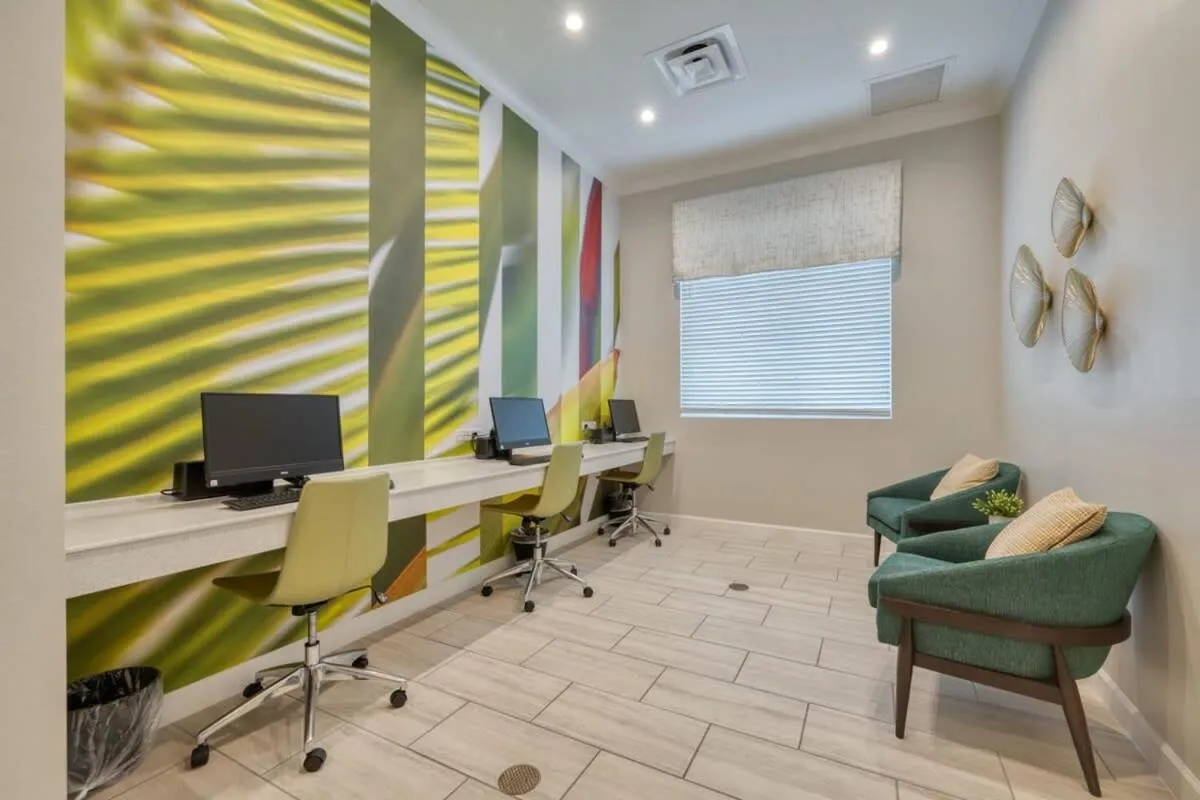 Brand New Corner Lot Pond View Vacation Home