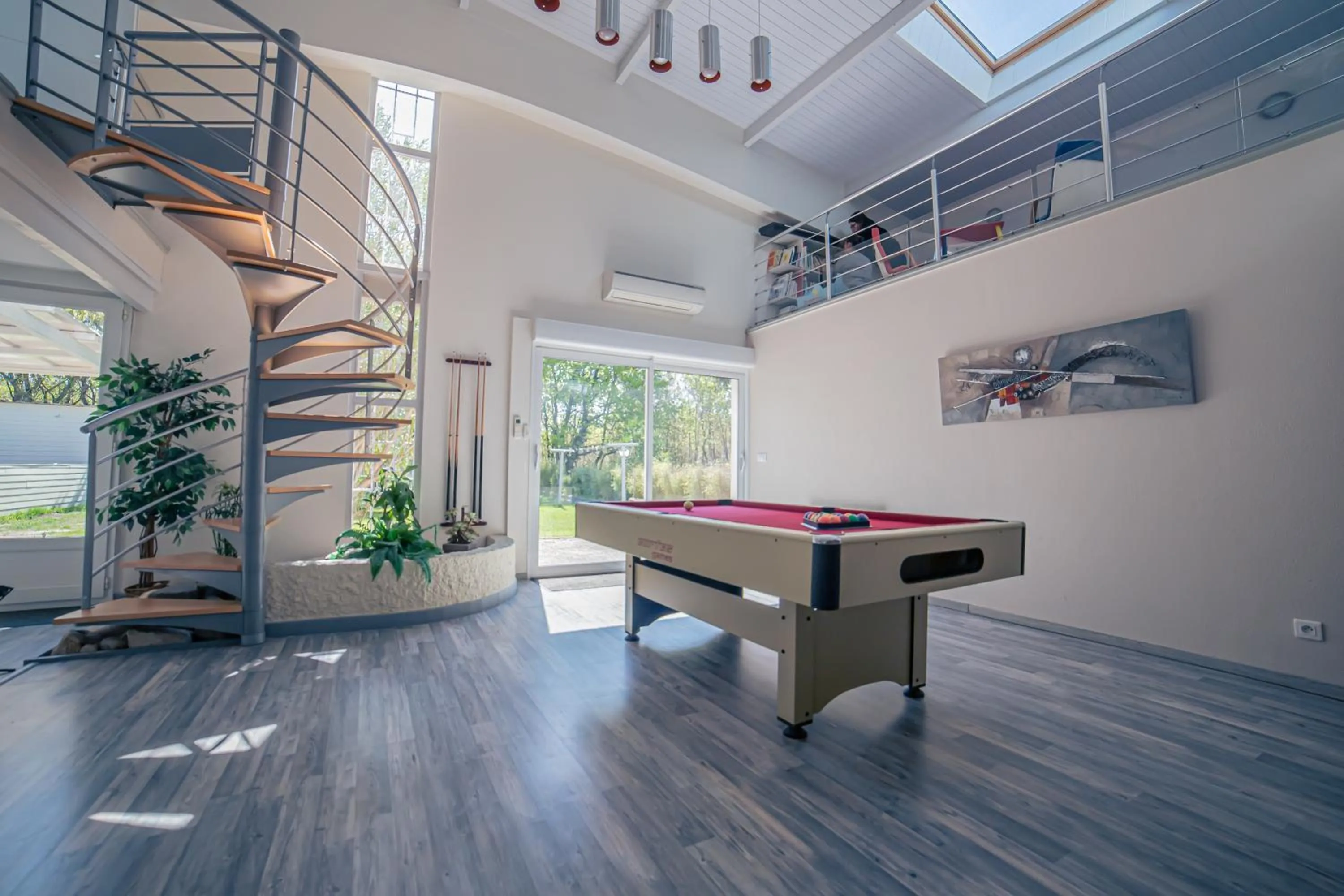 VILLA piscine-spa-sauna, 25 personnes, 5 mn océan
