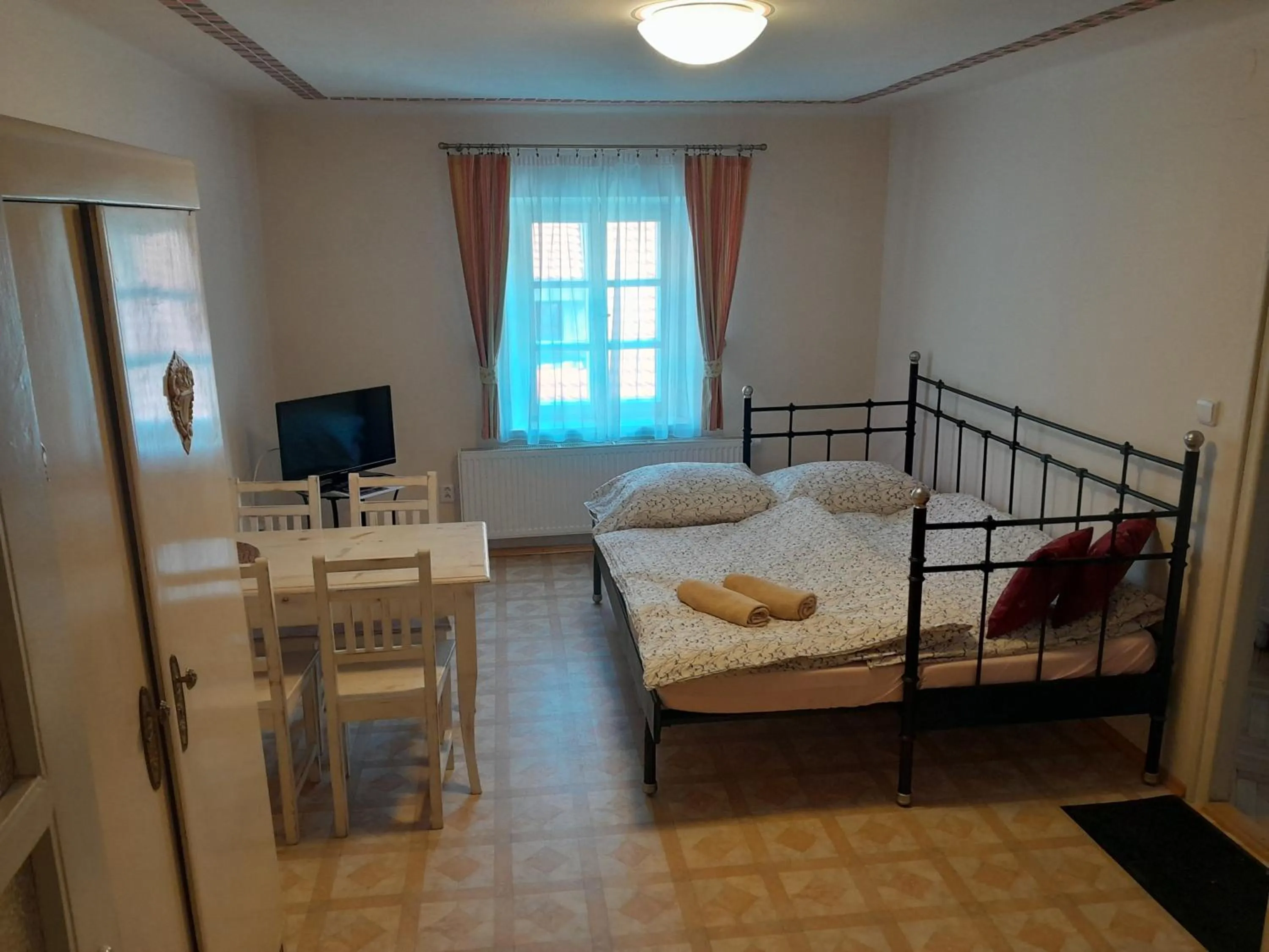 Bed in Apartments Kájovská 63