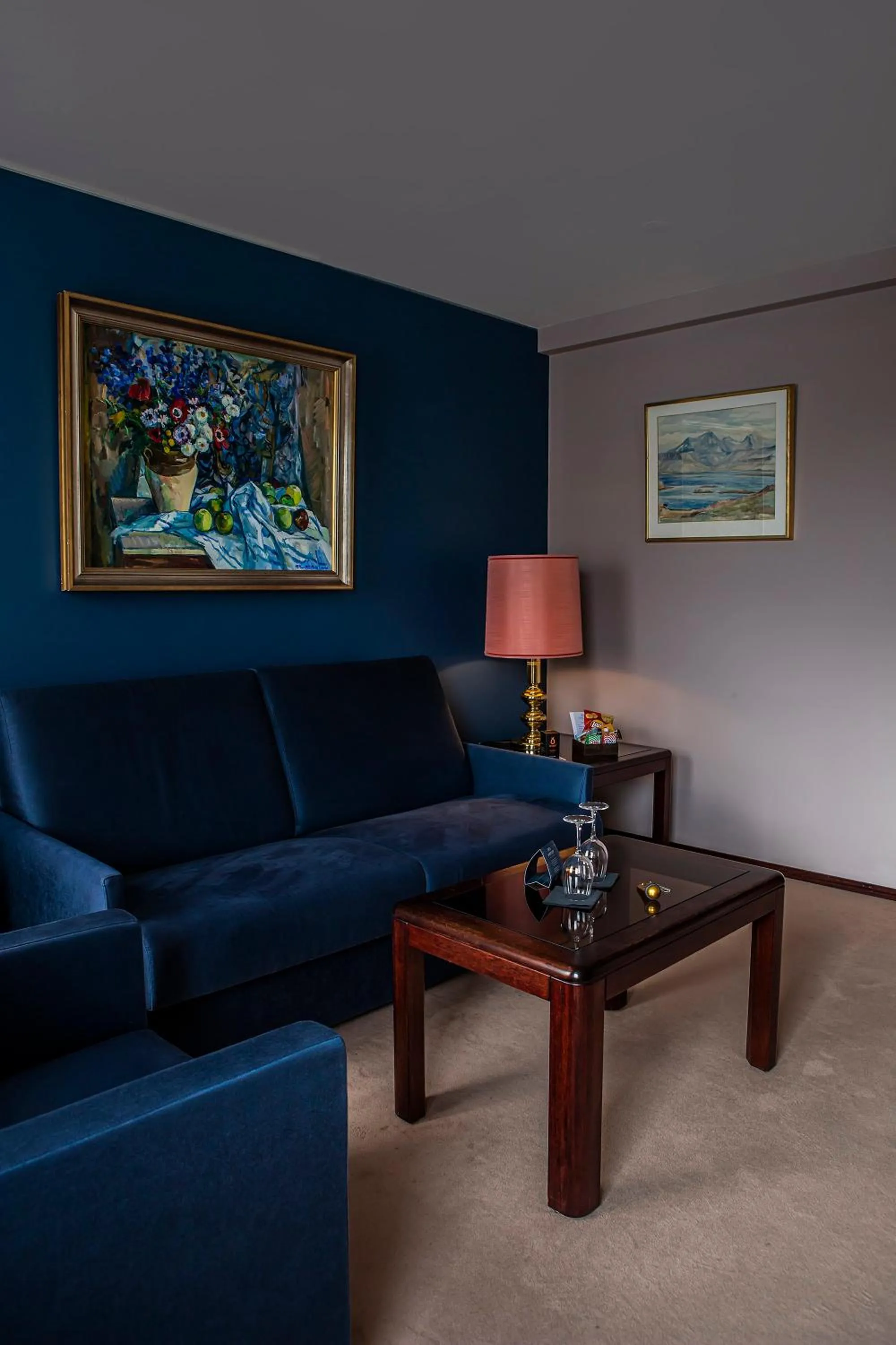 Bedroom in Hotel Holt - The Art Hotel