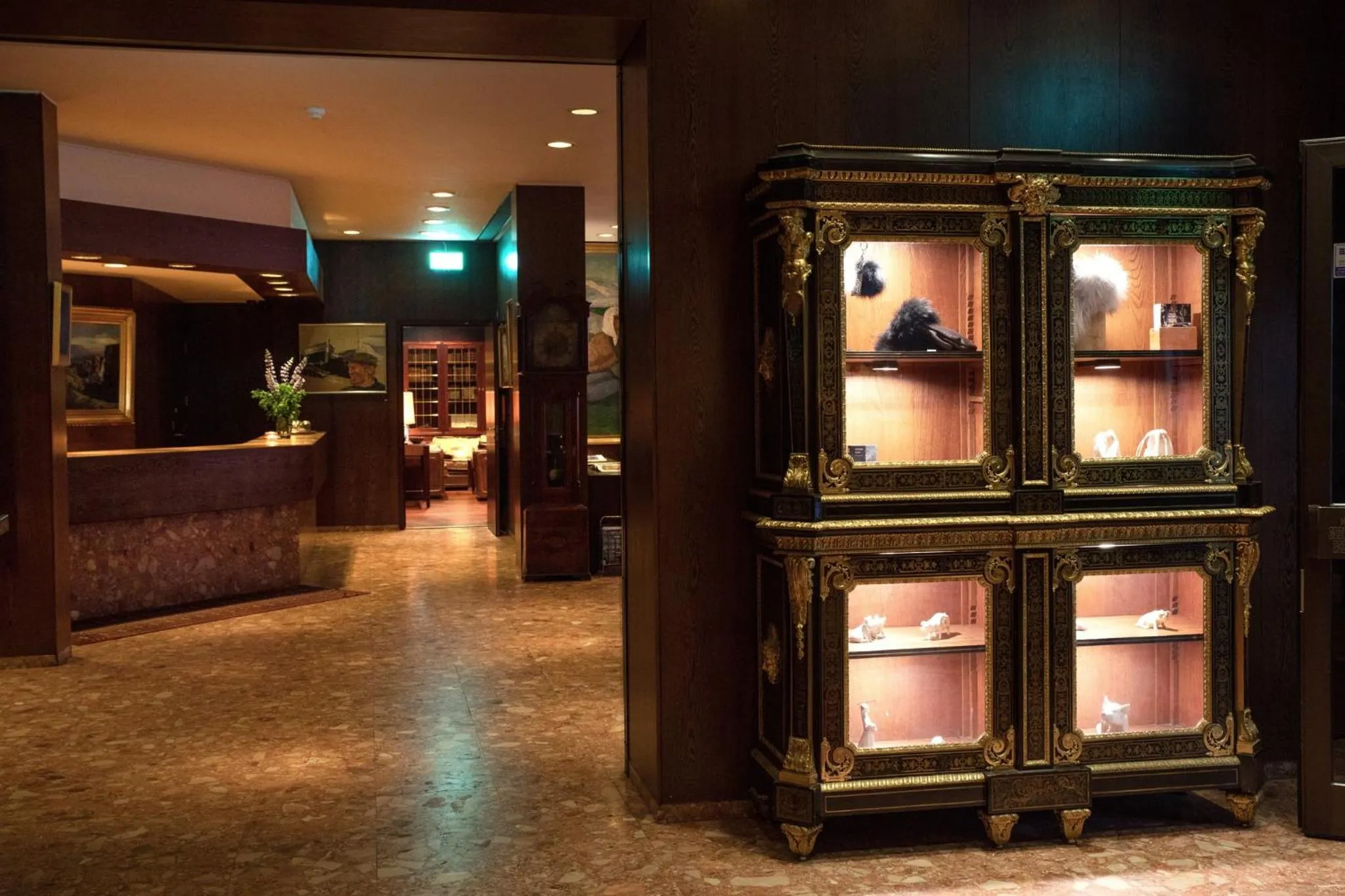 Lobby or reception in Hotel Holt - The Art Hotel