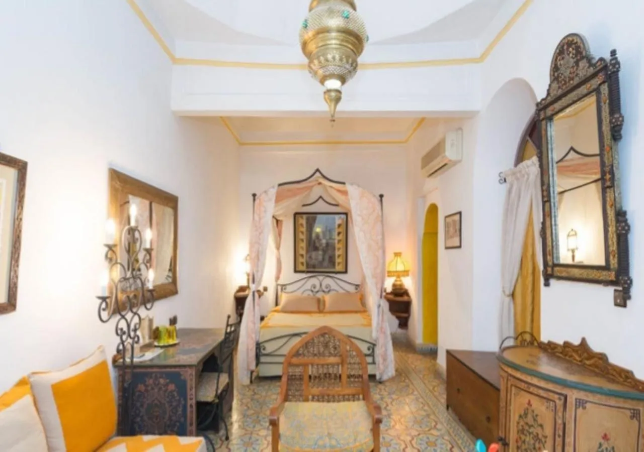 Photo of the whole room, Bed in Riad Maison Arabo-Andalouse
