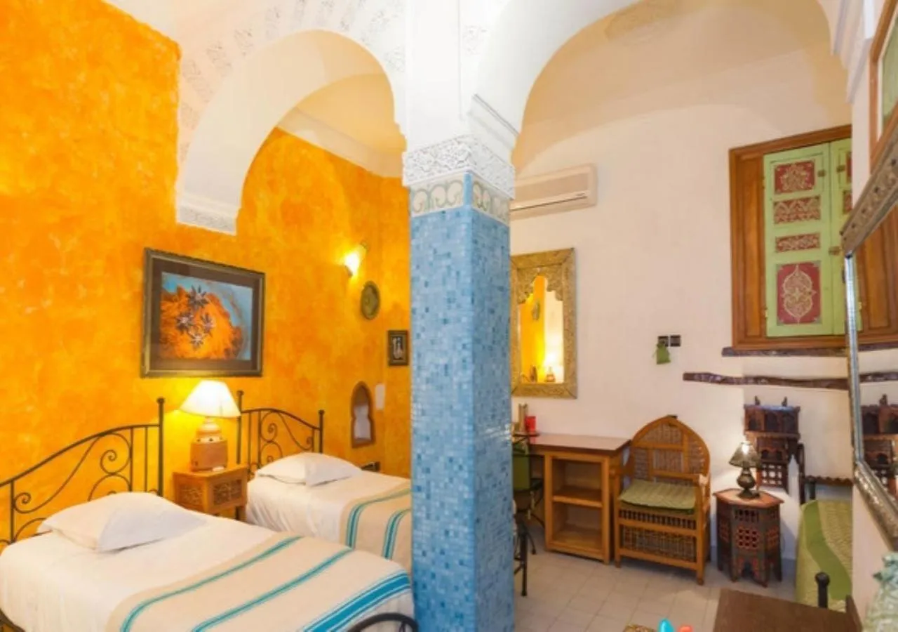 Photo of the whole room, Bed in Riad Maison Arabo-Andalouse