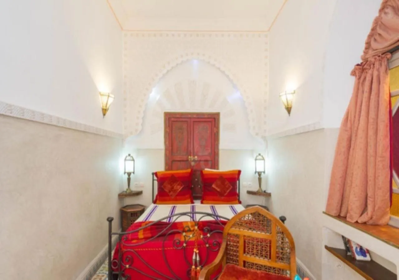 Photo of the whole room, Bed in Riad Maison Arabo-Andalouse