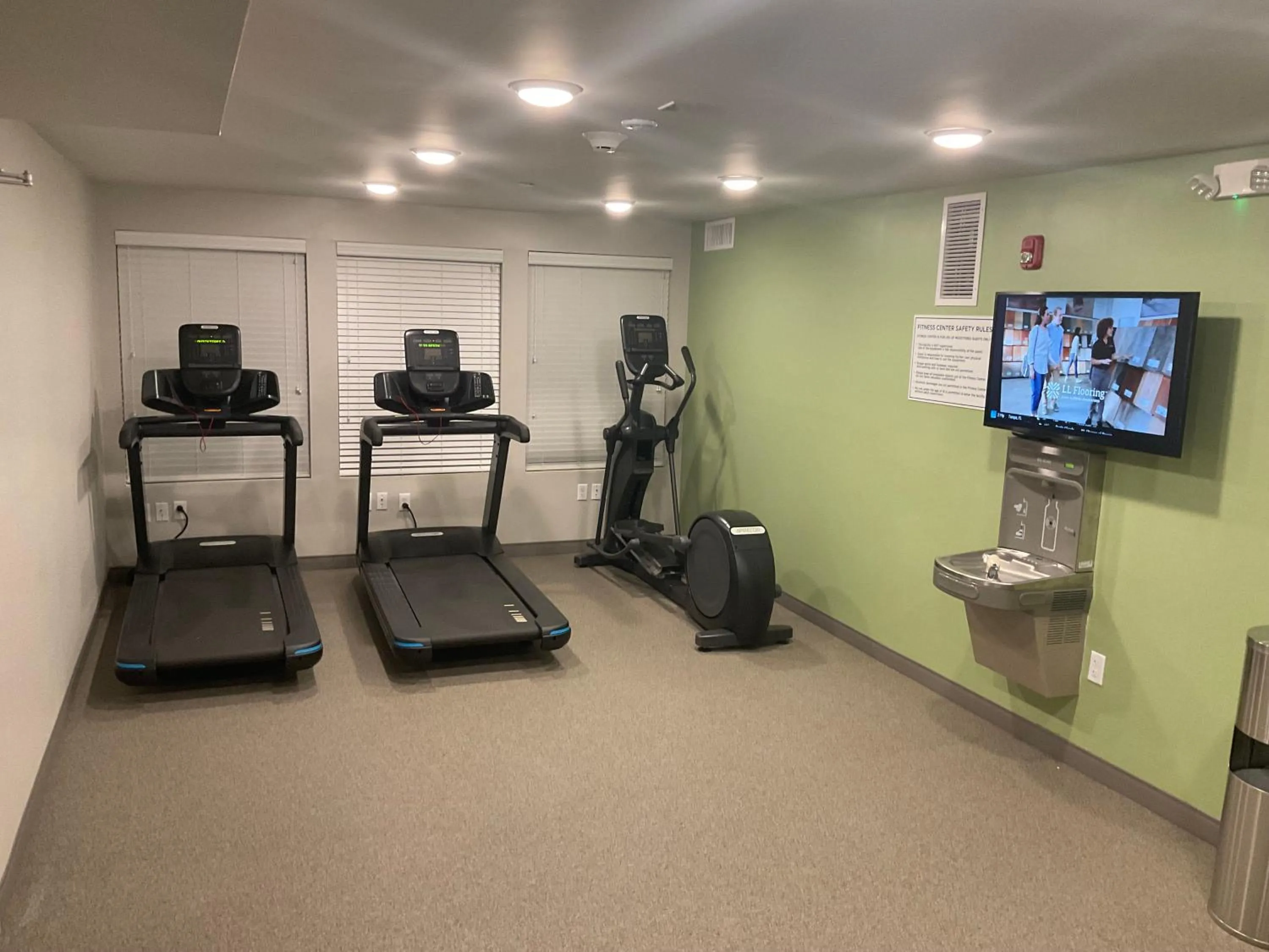 Fitness centre/facilities in WoodSpring Suites Detroit Sterling Heights