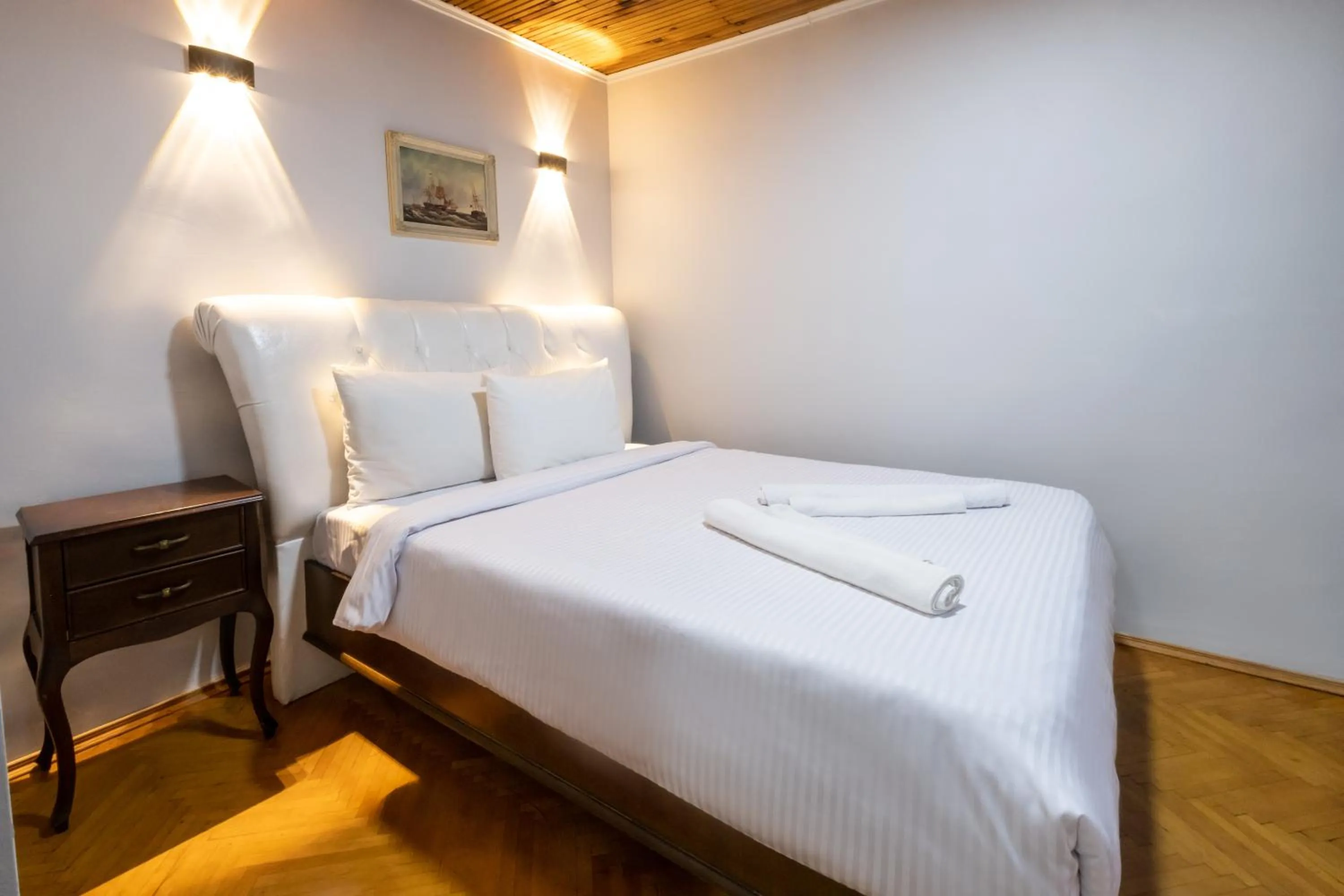 Bed in İSTANBLUE TAKSİM APART HOTEL
