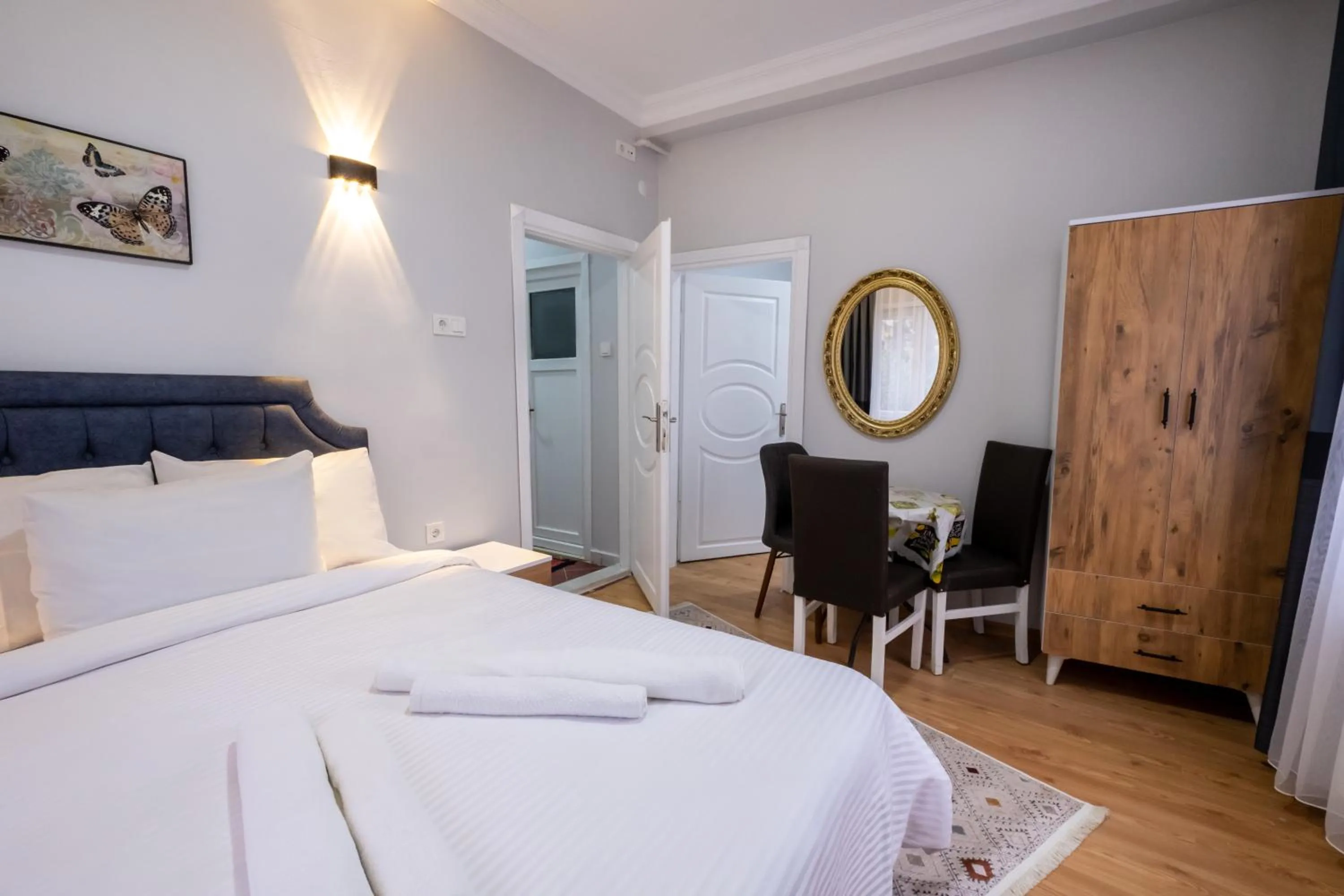 Bed in İSTANBLUE TAKSİM APART HOTEL