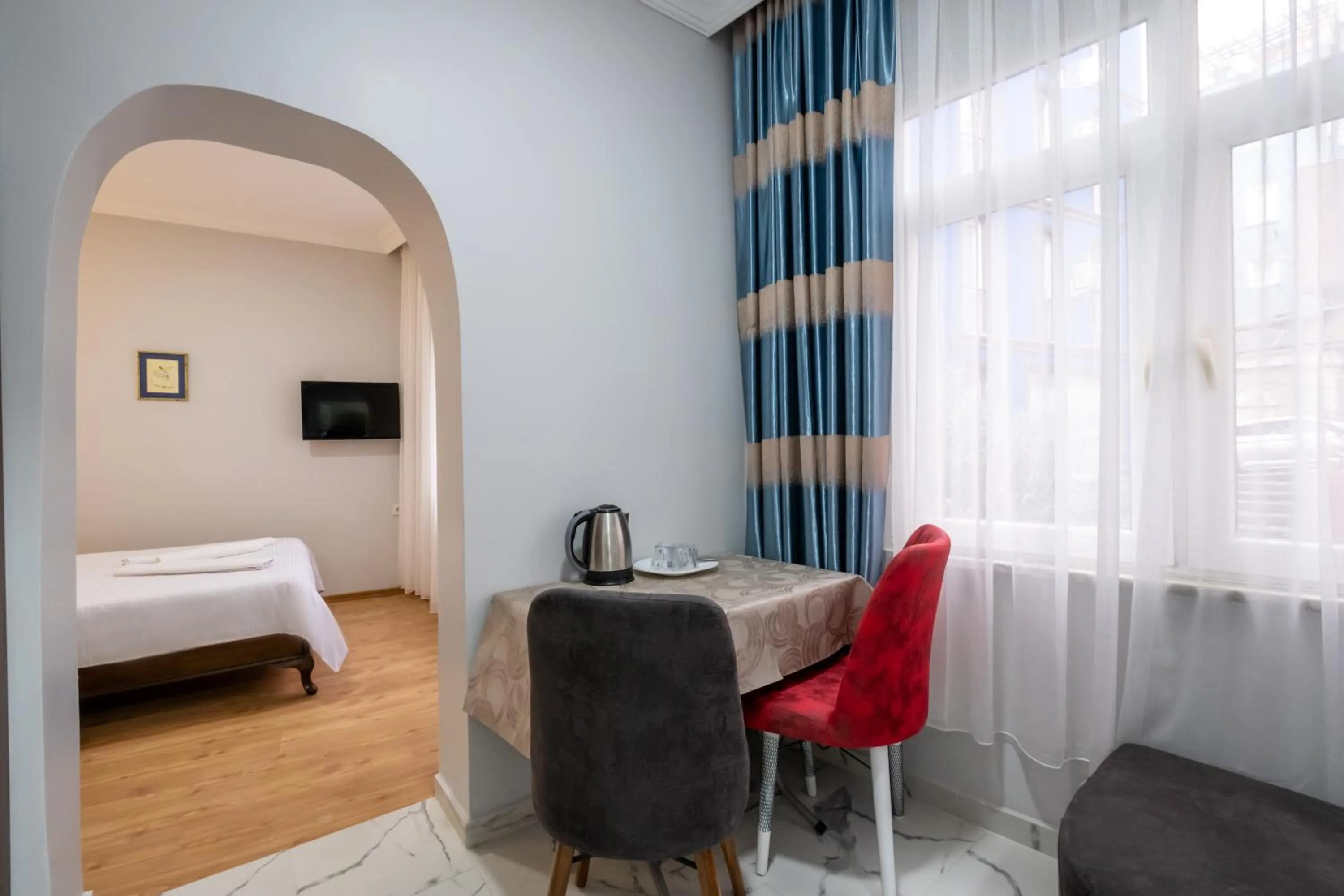 Bed in İSTANBLUE TAKSİM APART HOTEL