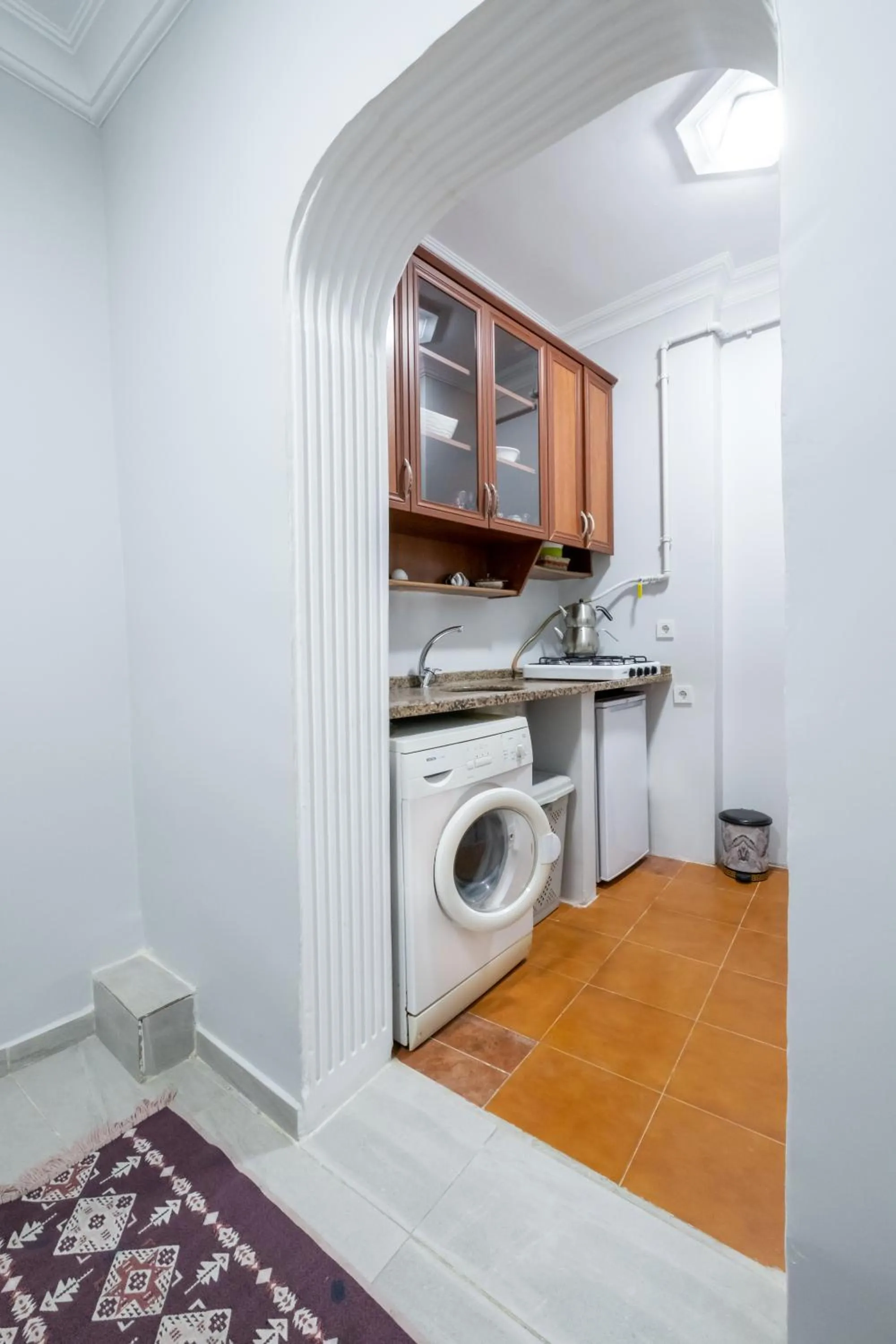 Kitchen or kitchenette in İSTANBLUE TAKSİM APART HOTEL