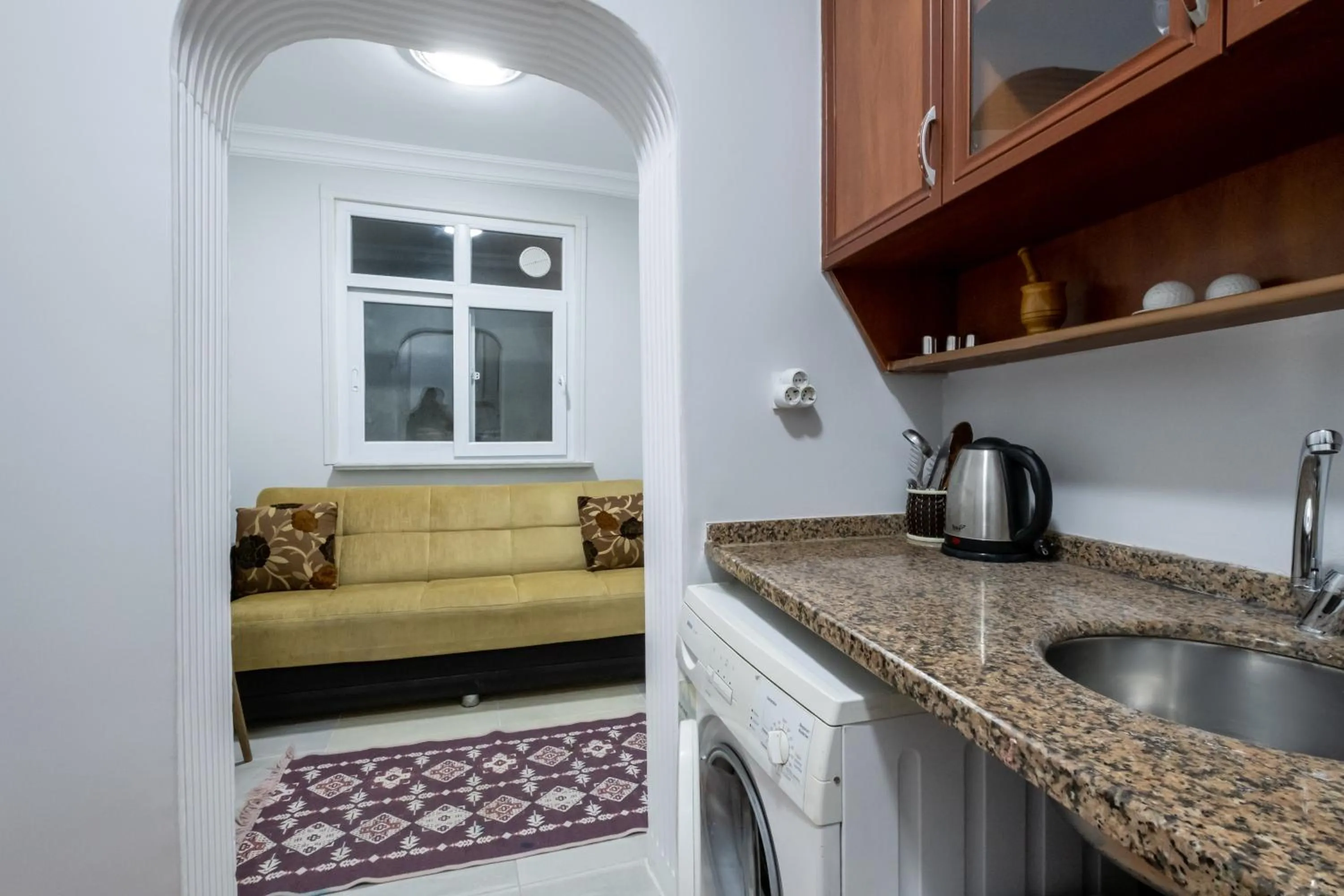 Kitchen or kitchenette in İSTANBLUE TAKSİM APART HOTEL