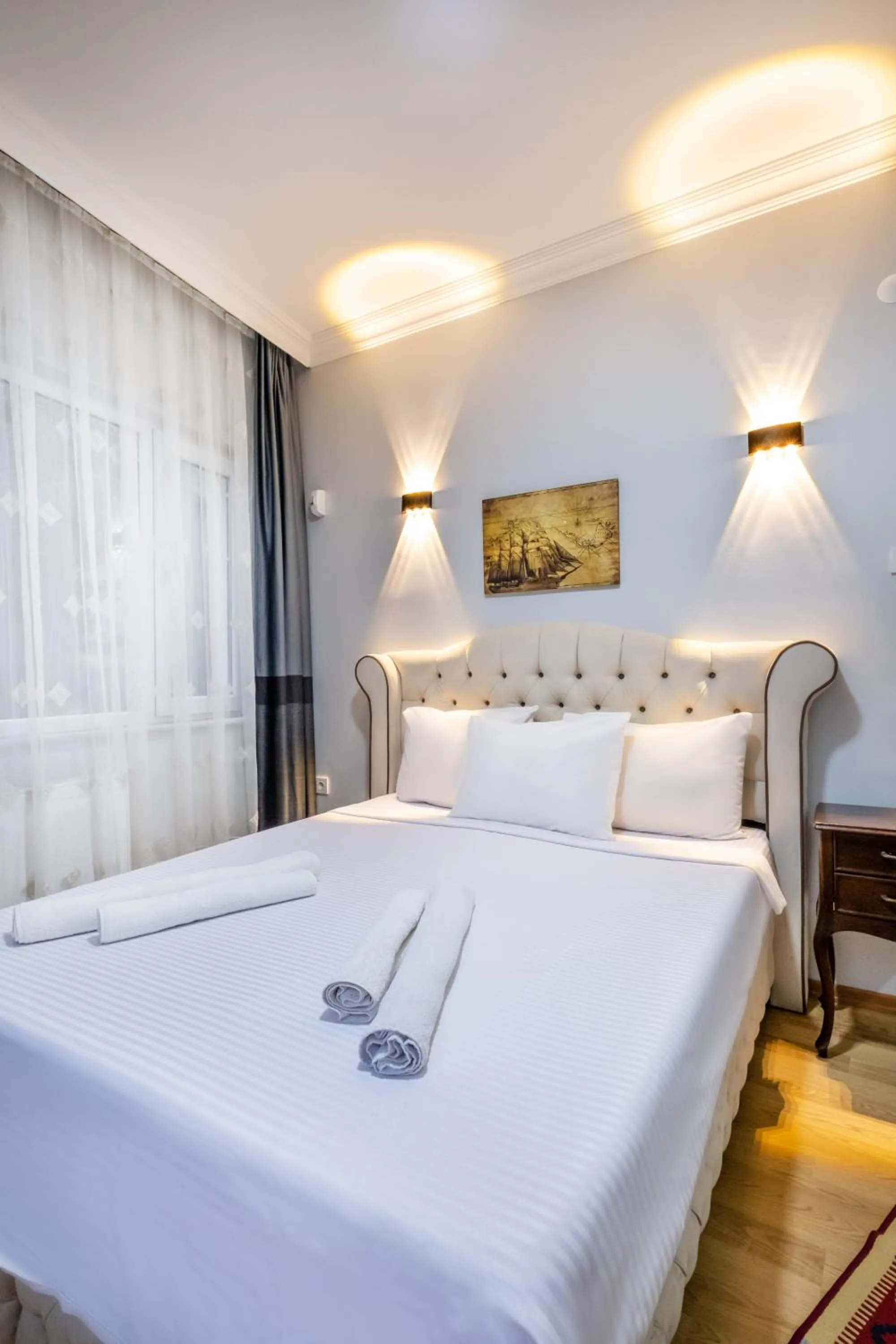 Bed in İSTANBLUE TAKSİM APART HOTEL