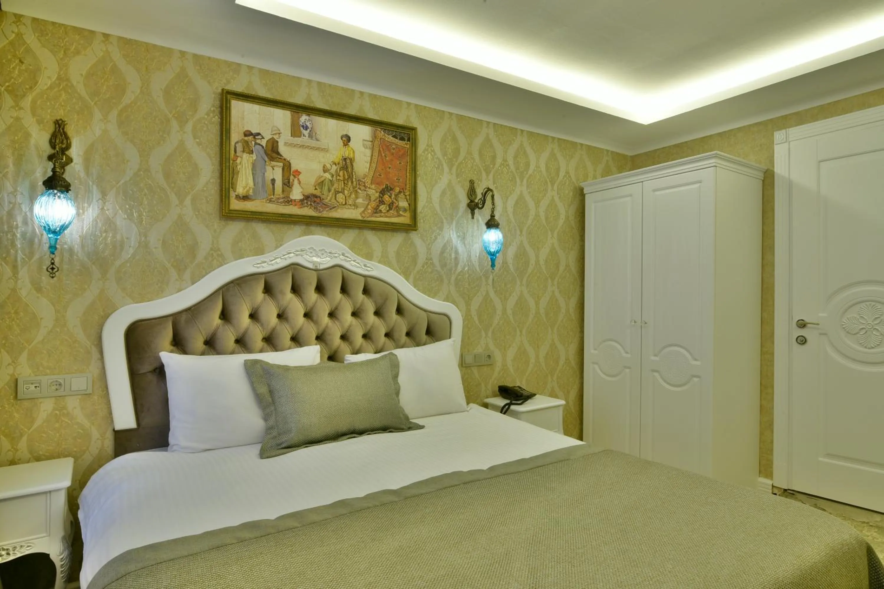 Bed in Hotel Bon Hagia Sophia