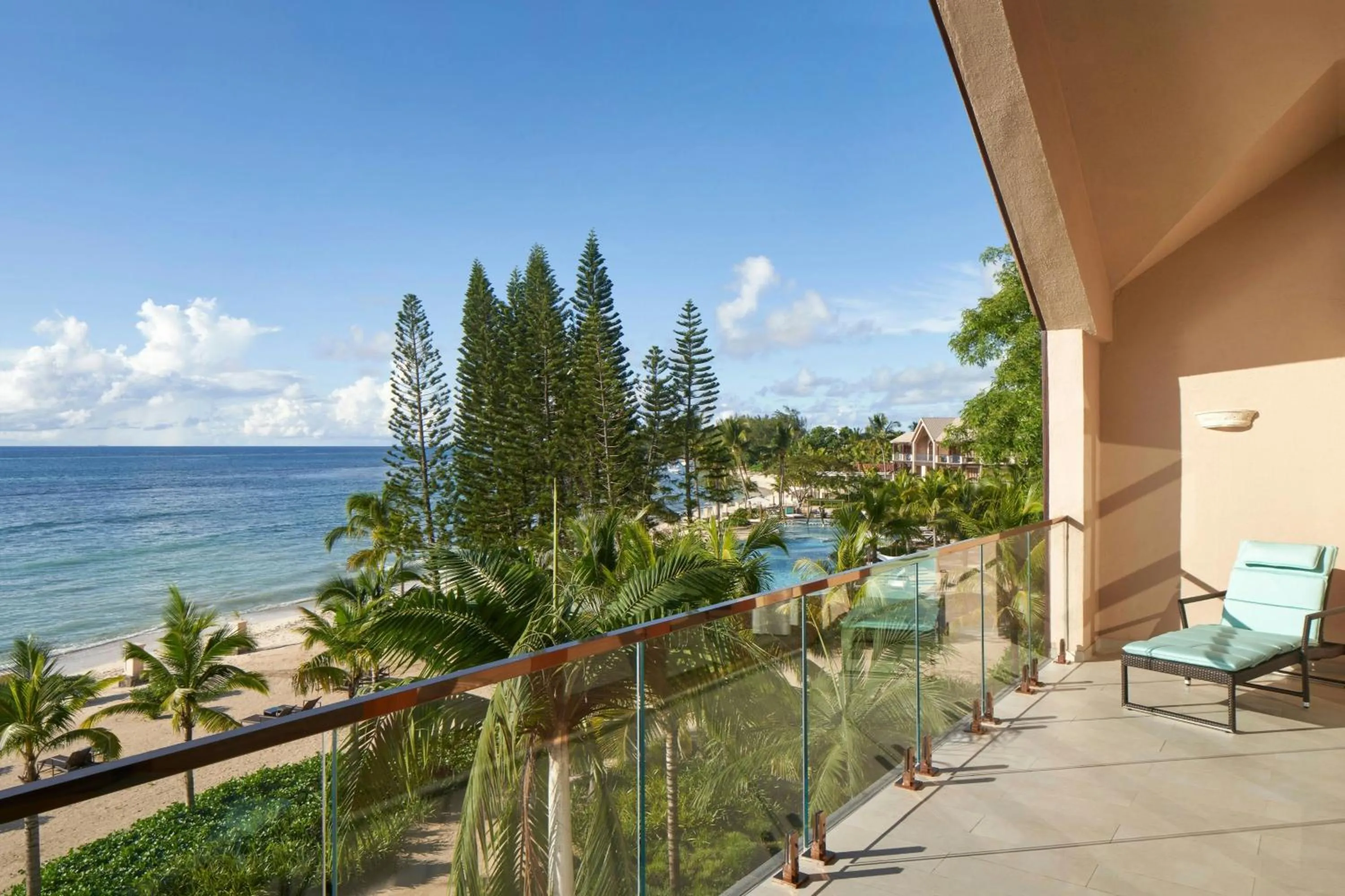 Photo of the whole room in Le Meridien Ile Maurice