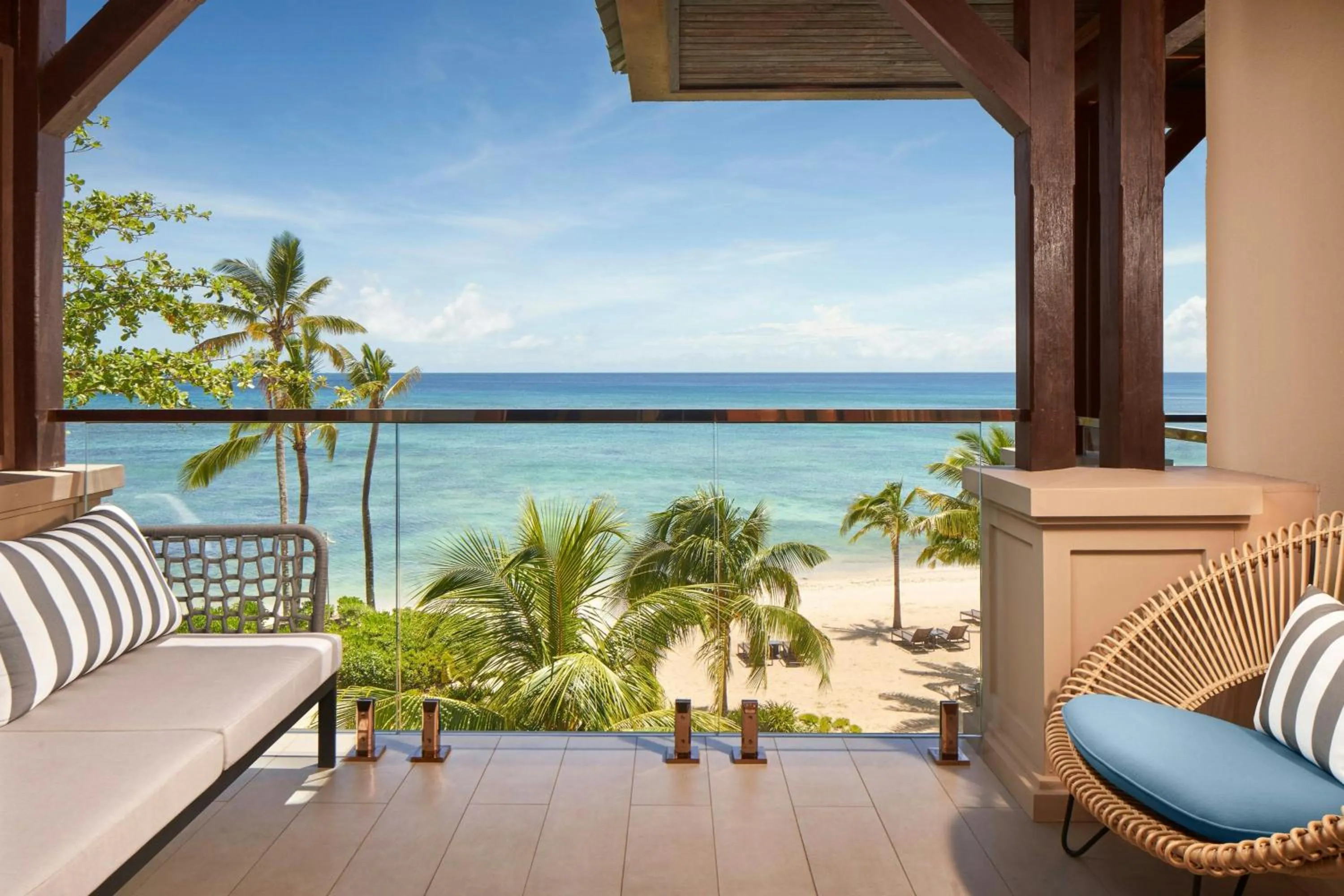 Photo of the whole room in Le Meridien Ile Maurice