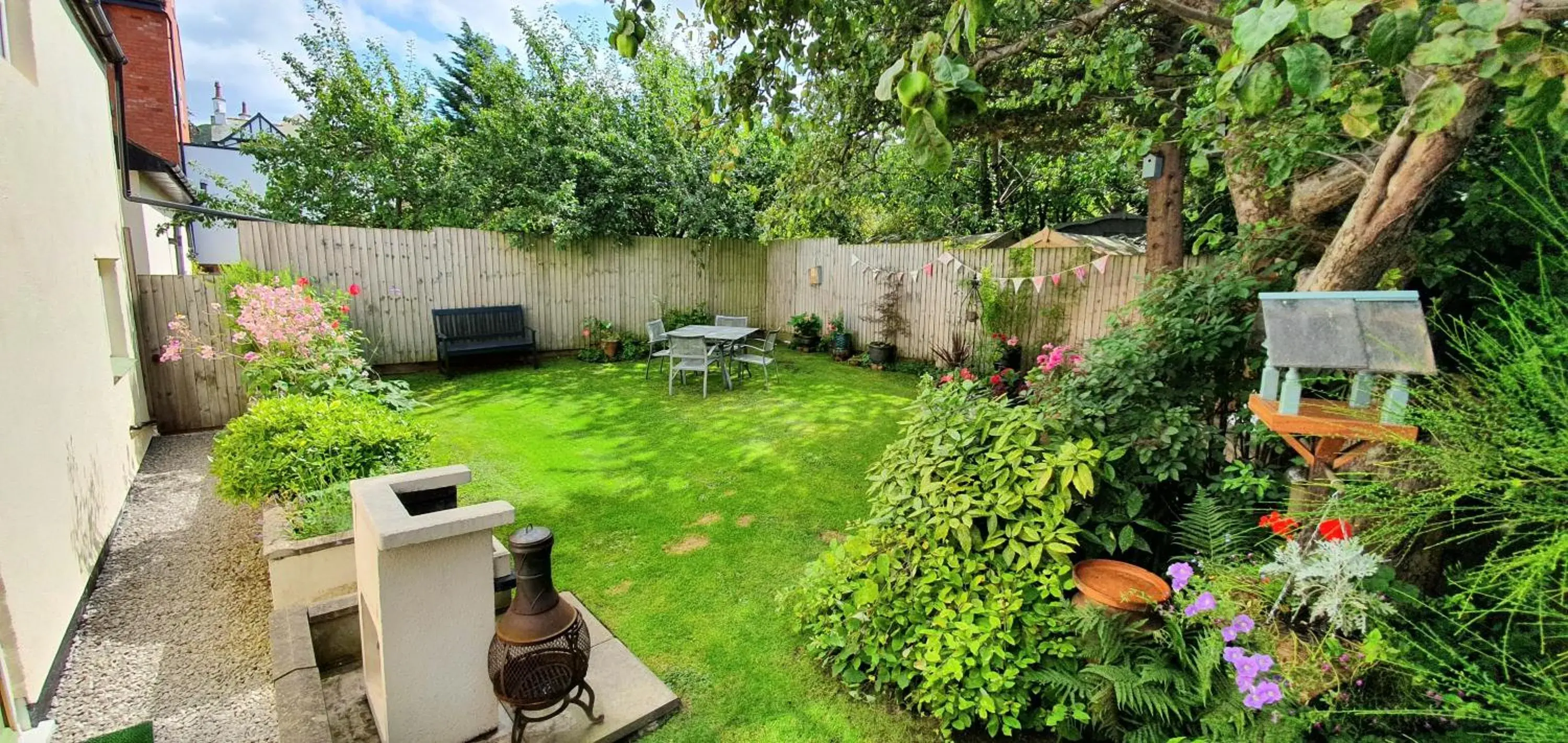Two-Bedroom House in Vale View Cottages -The Coach House, Great location in Prestatyn! Two-Bedroom House in Vale View Cottages -The Coach House, Great location in Prestatyn!