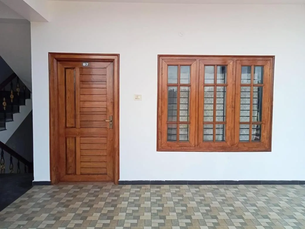 Pinehill Suites