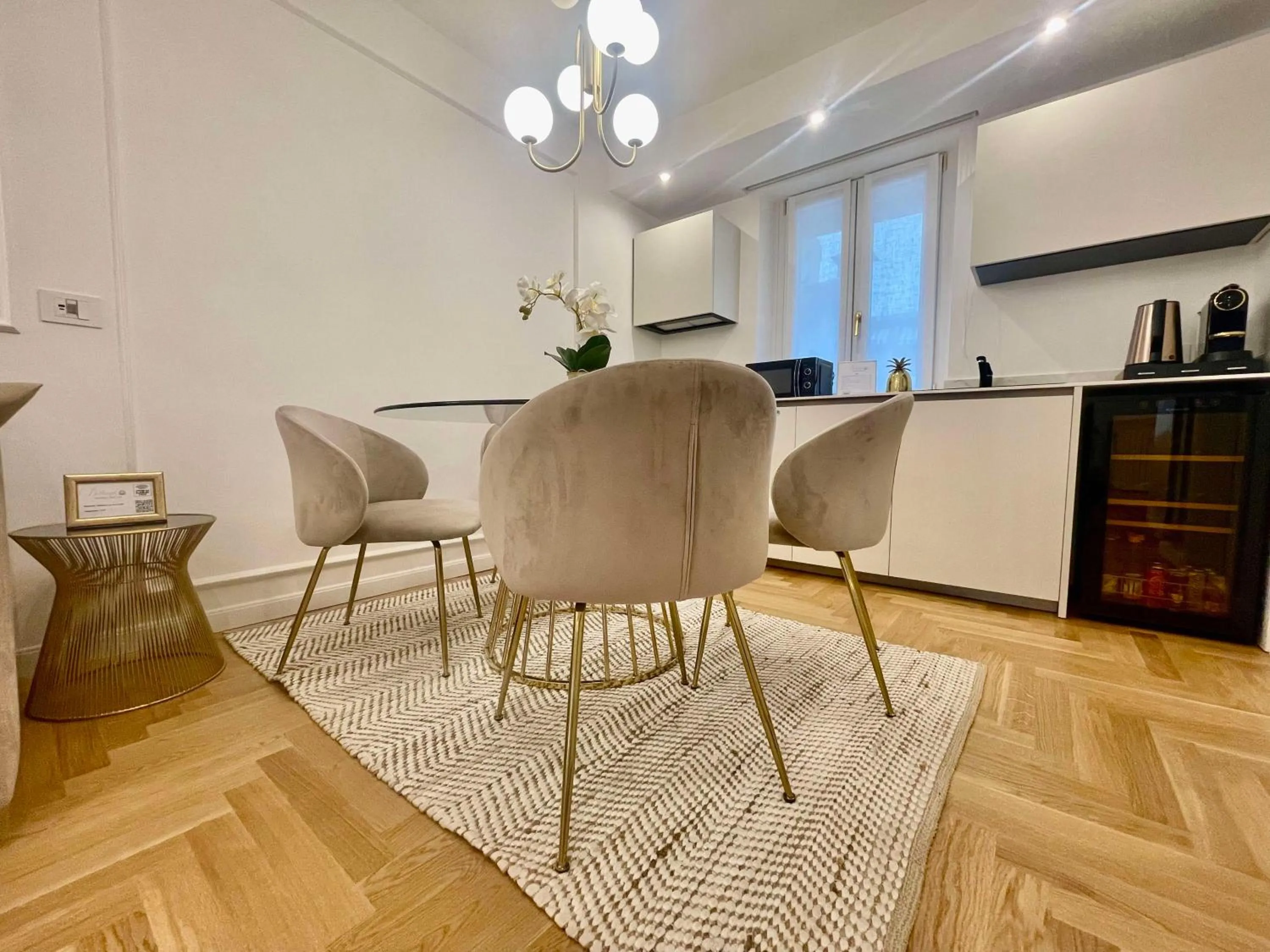 Kitchen or kitchenette in Bellagio Luxury Suites Apartments