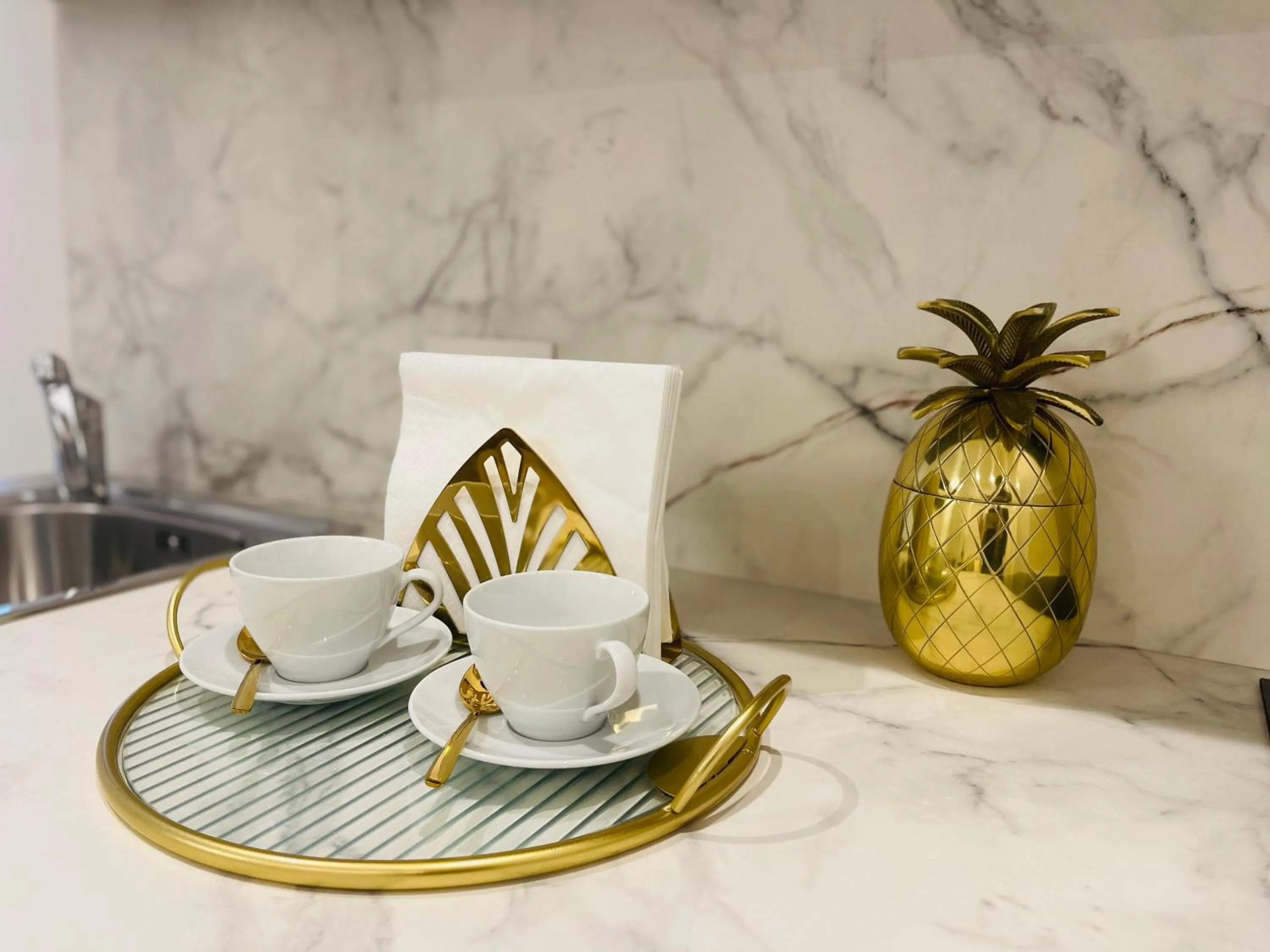 Coffee/tea facilities in Bellagio Luxury Suites Apartments