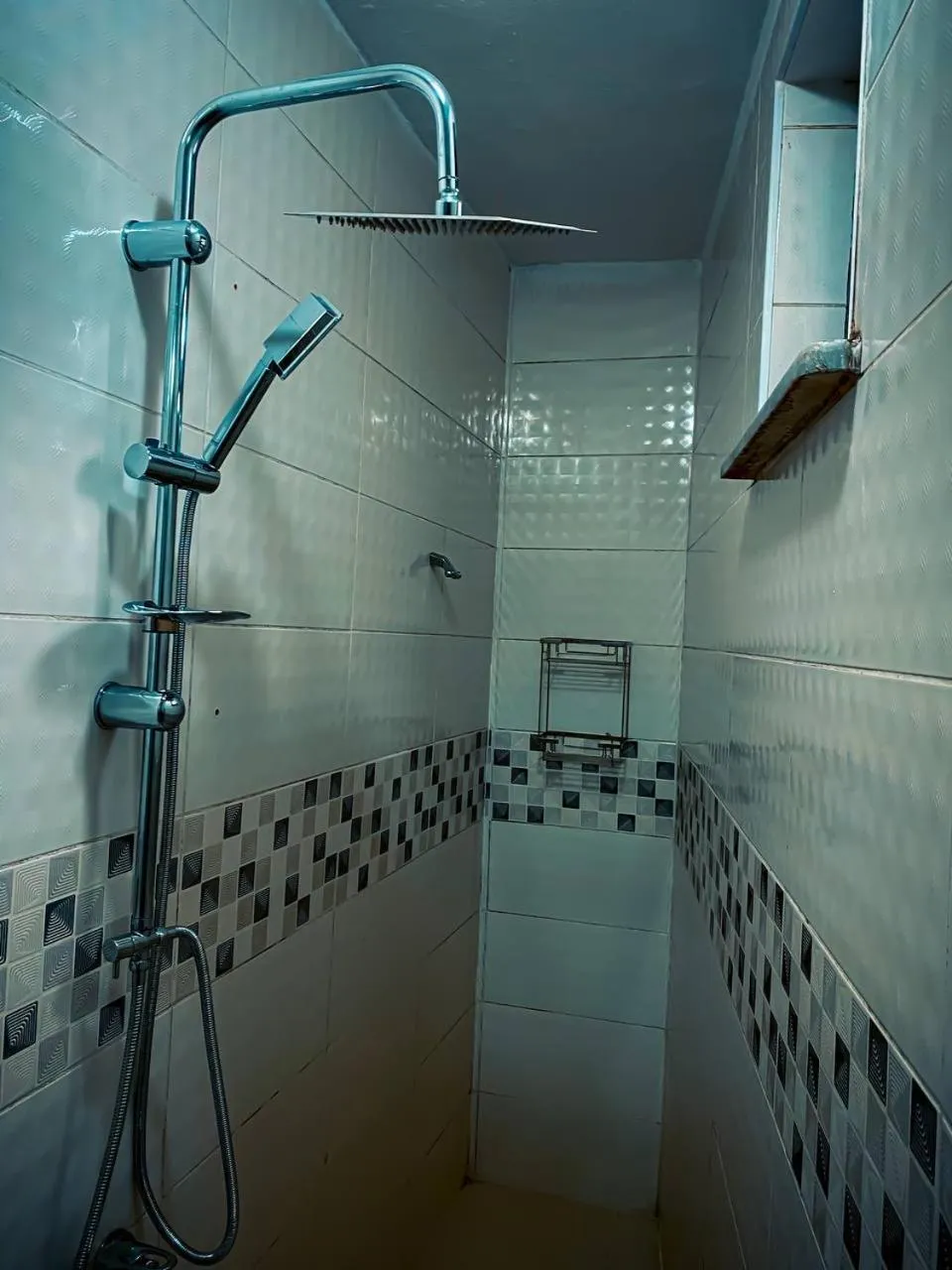 Shower in Eyüpsultan ABS Suites