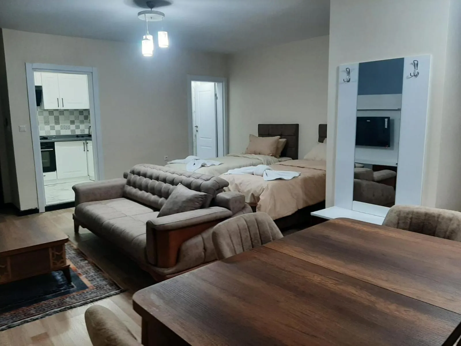 Photo of the whole room, Bed in Eyüpsultan ABS Suites