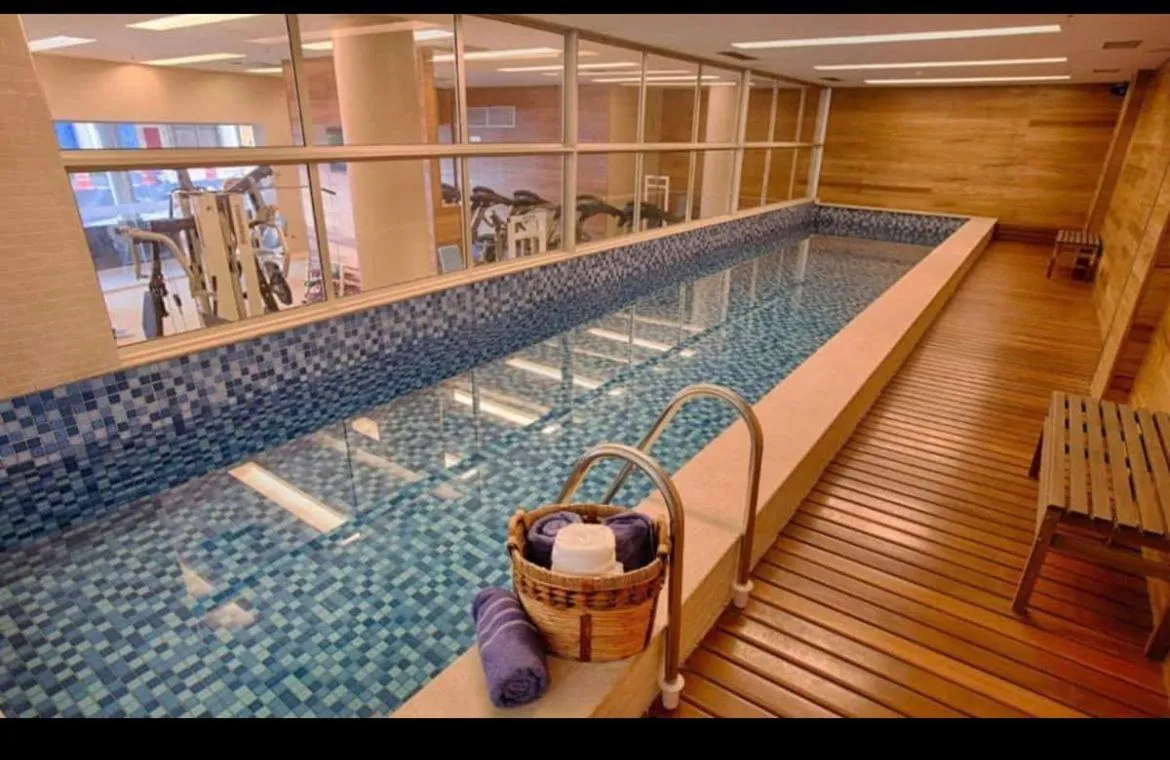 Swimming pool in Apart Hotel Fusion Estacionamento Grátis A007