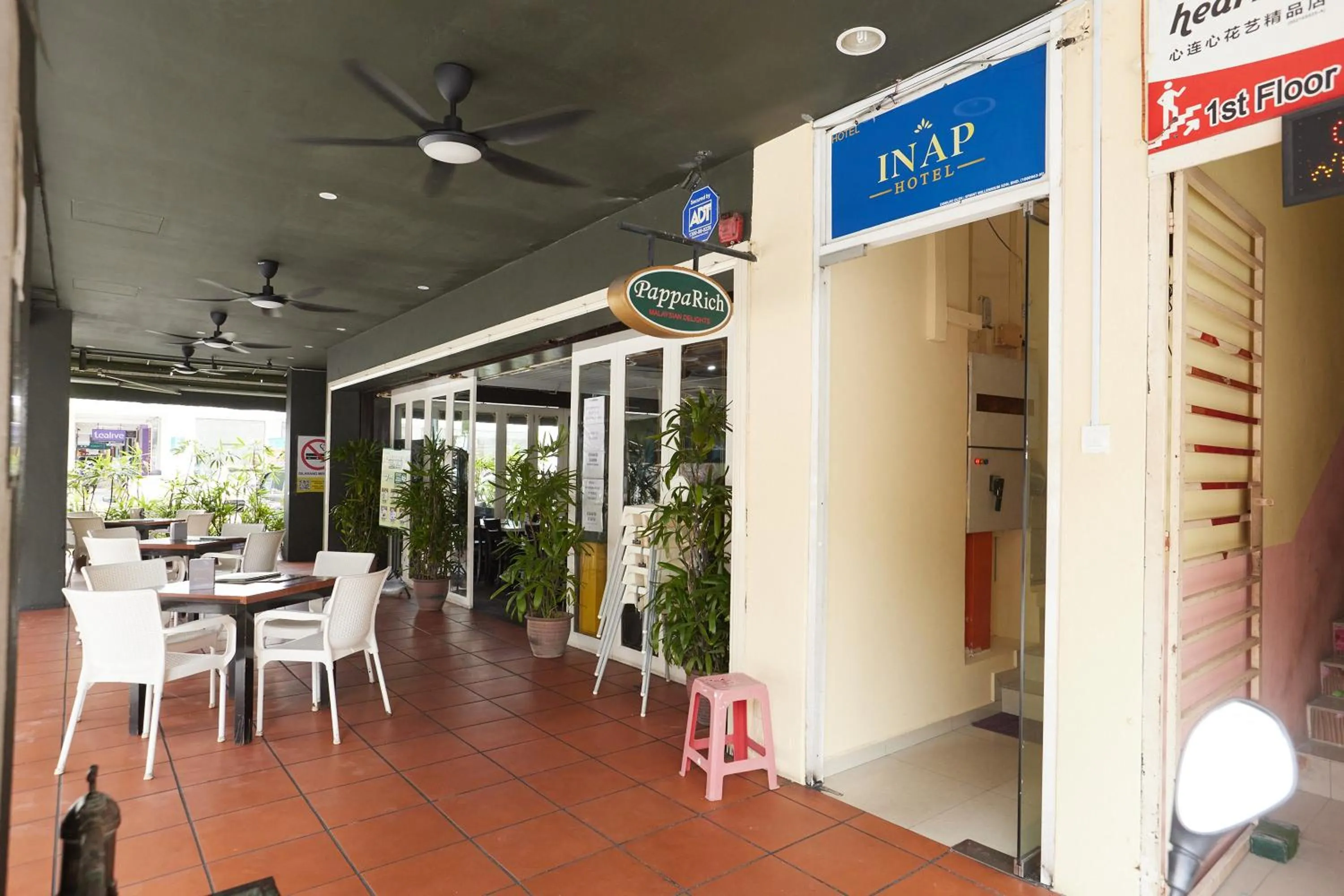 Balcony/Terrace in Hotel Inap Sri Gombak