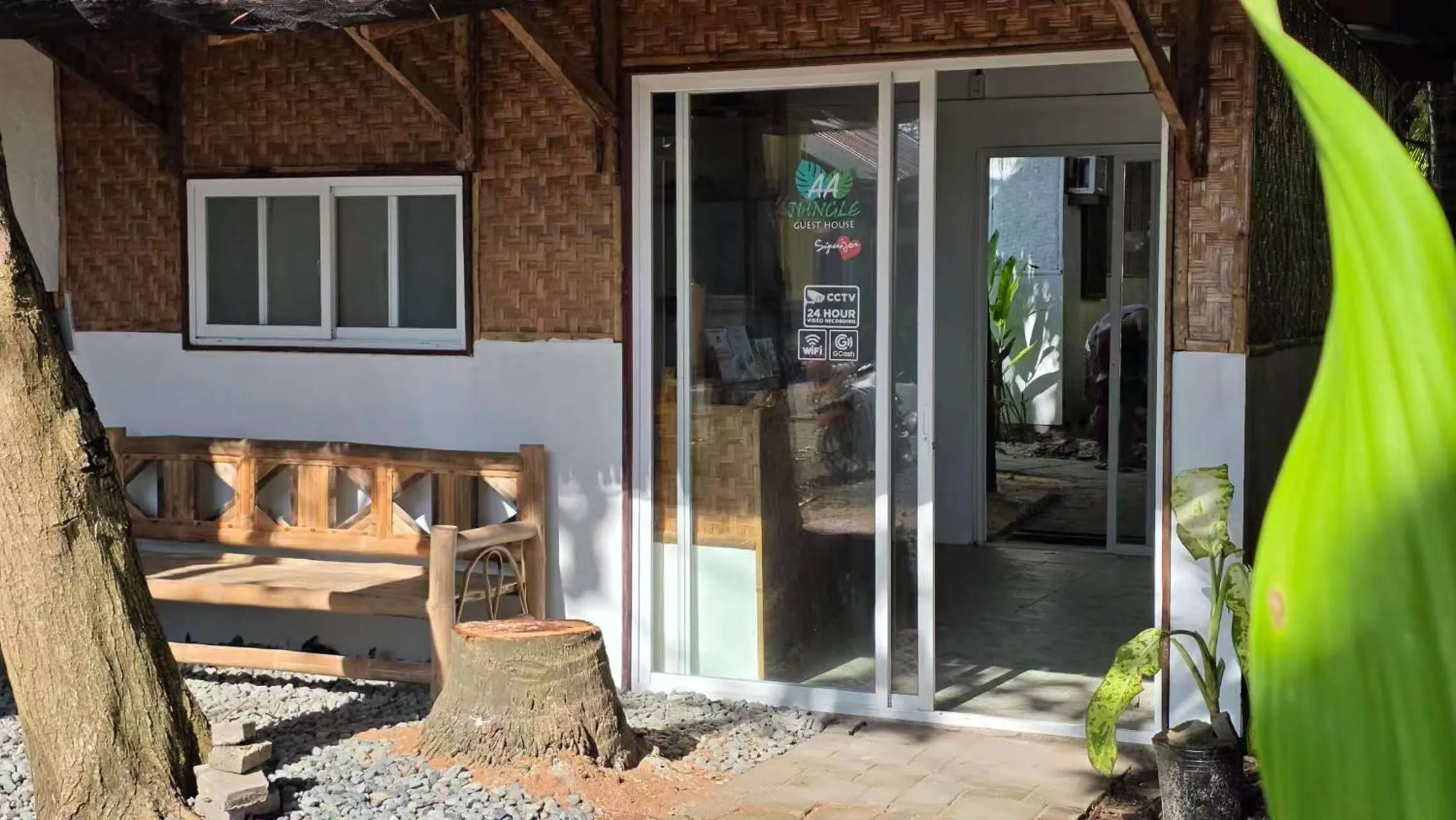 AA Jungle Guesthouse Deluxe