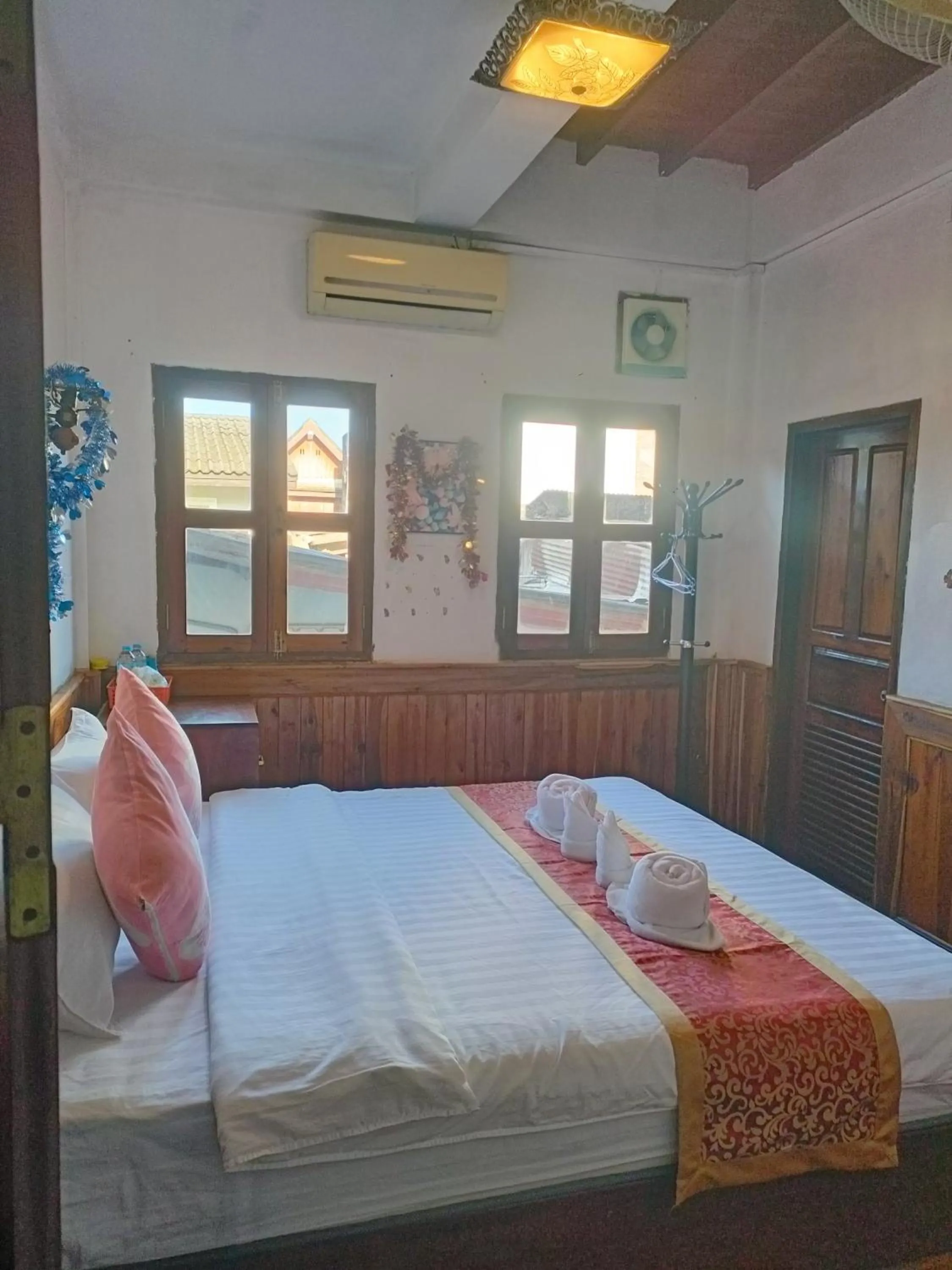 Bed in KONGKHAM GUESTHOUSE