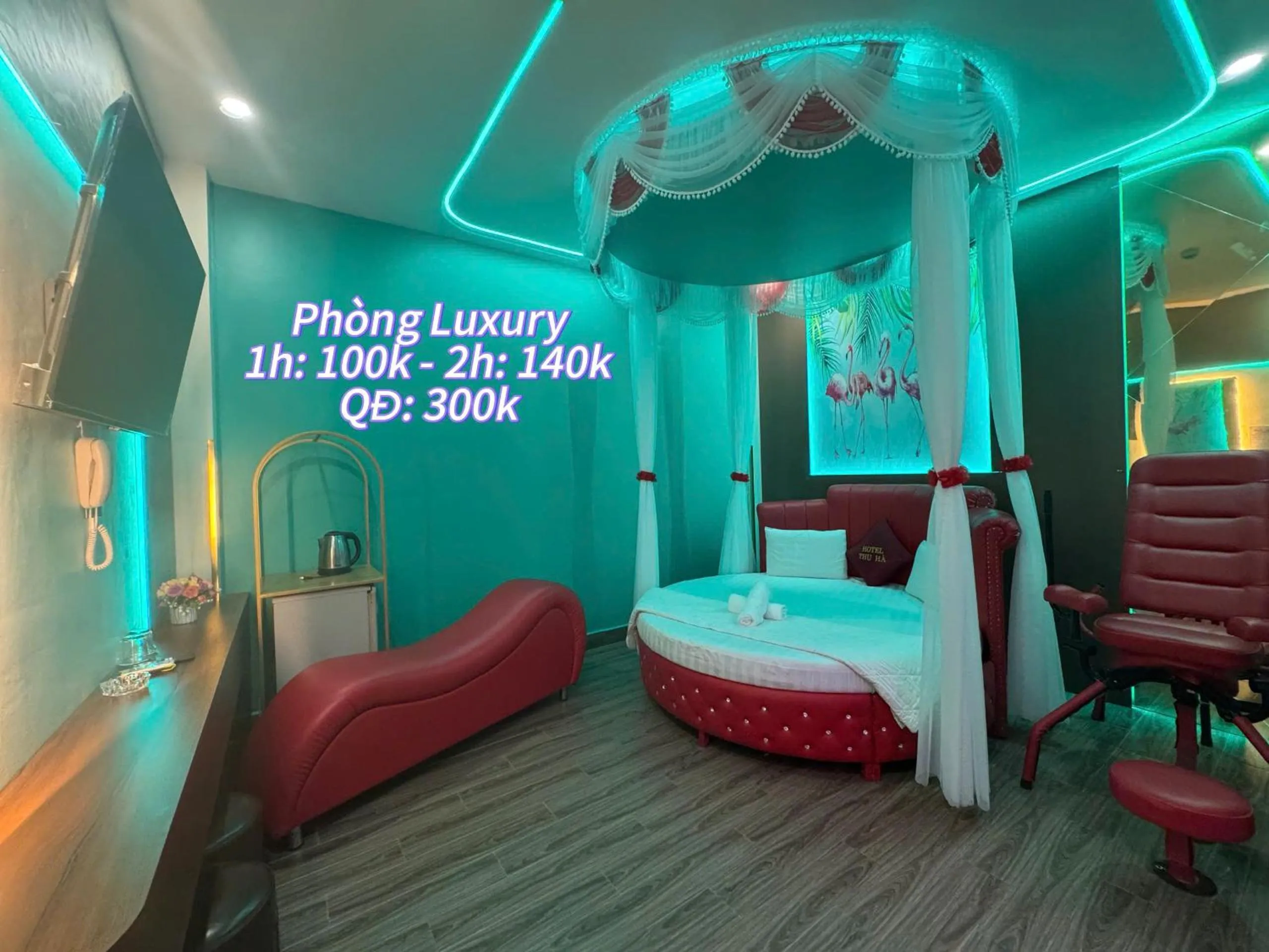 Bed in HOTEL THU HÀ