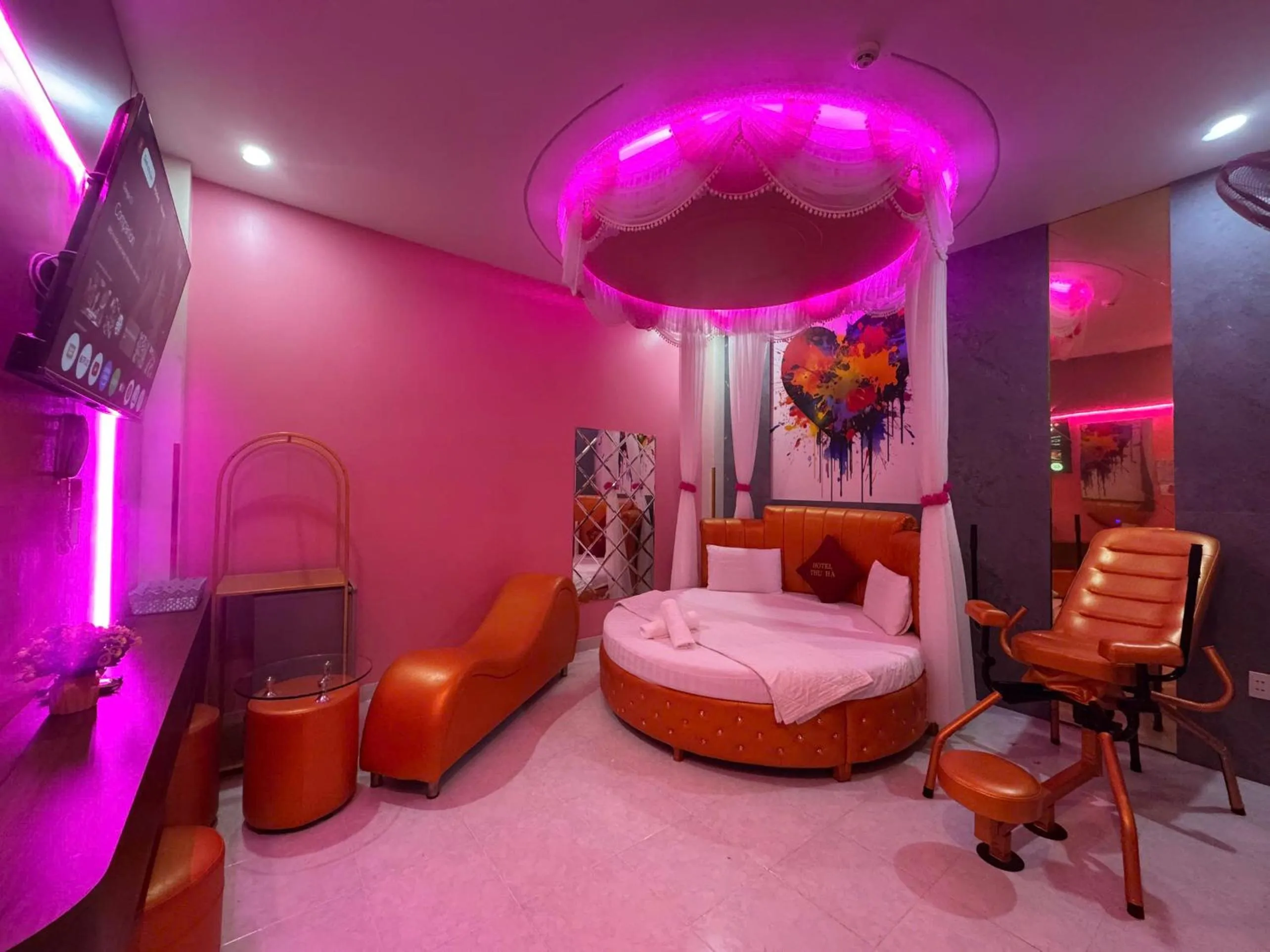 Bed in HOTEL THU HÀ