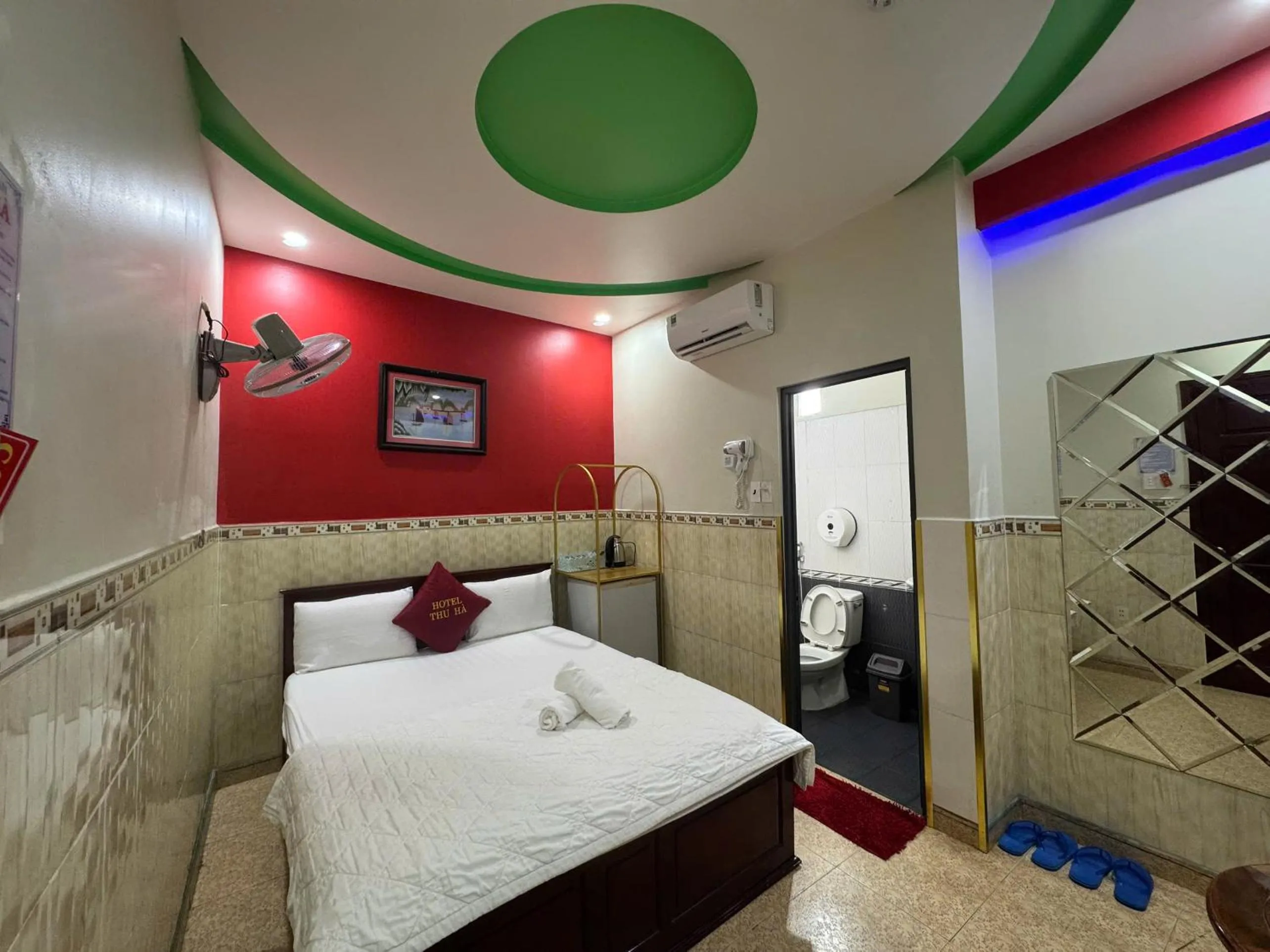 Bed in HOTEL THU HÀ