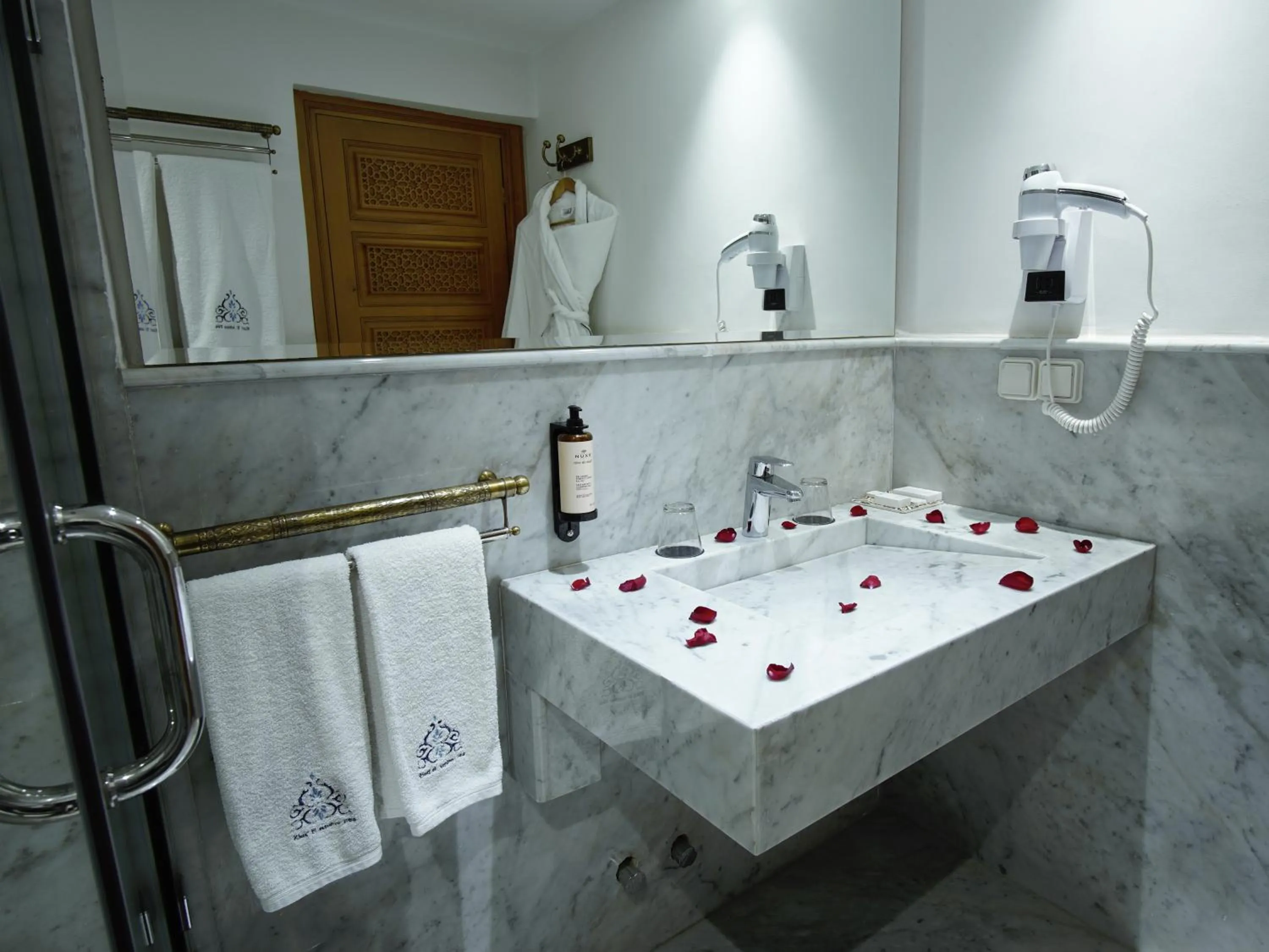 Bathroom in Riad El Amine Fès - Historic Hotels Worldwide