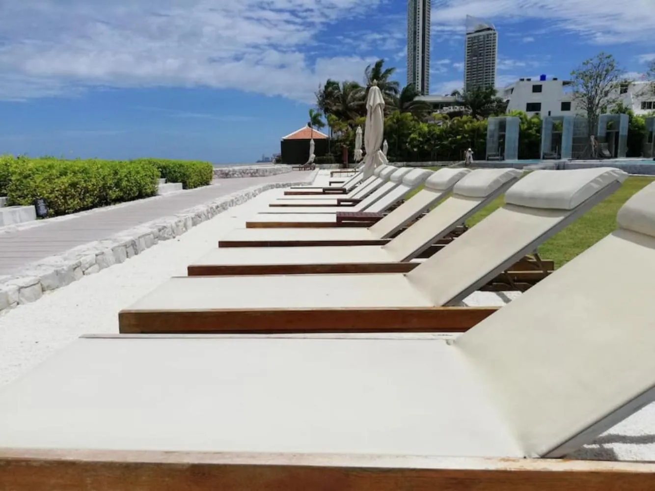 Veranda Residence/1BR/25th floor