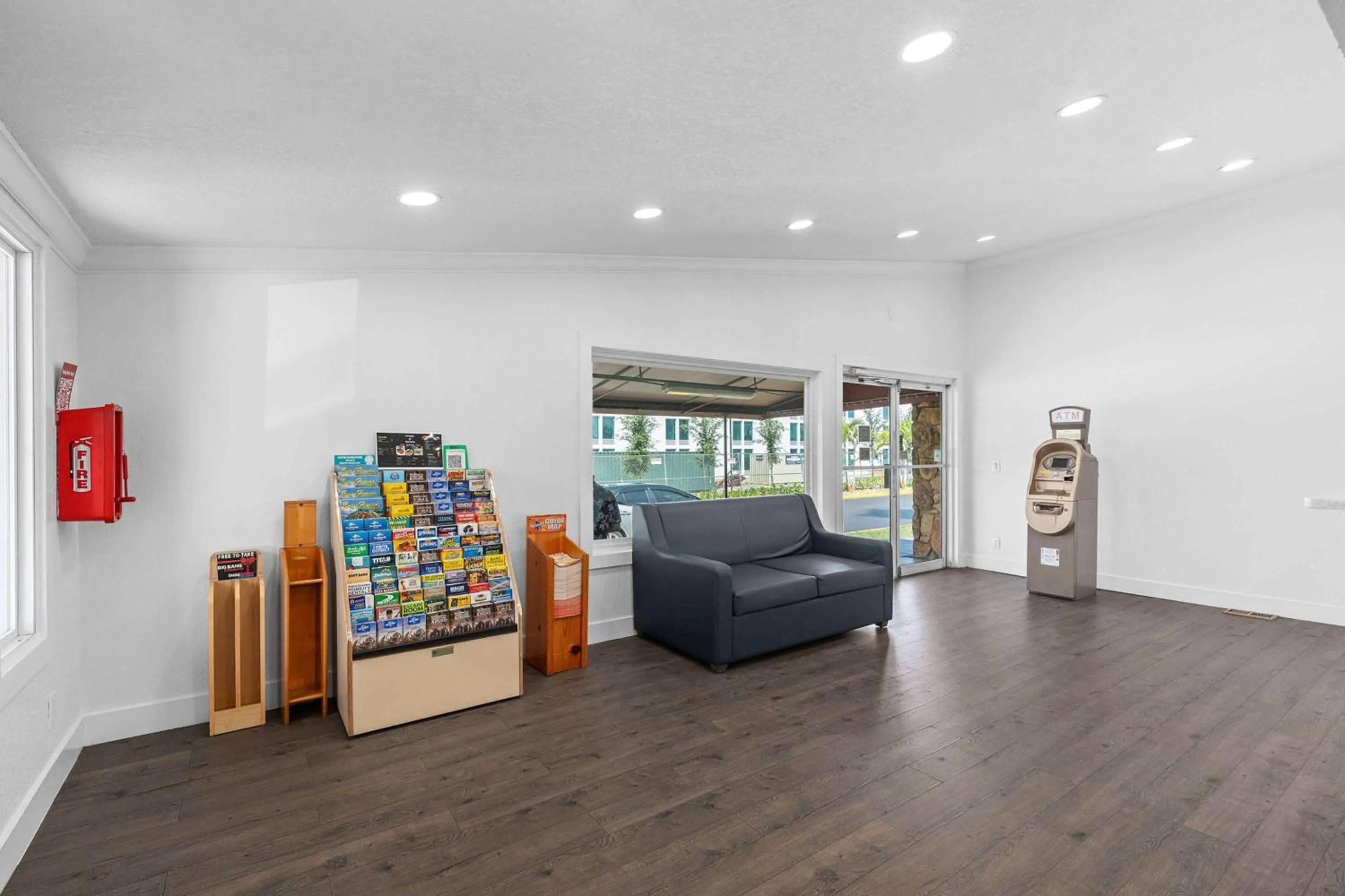 Lobby or reception in Travelodge by Wyndham Kissimmee Orlando