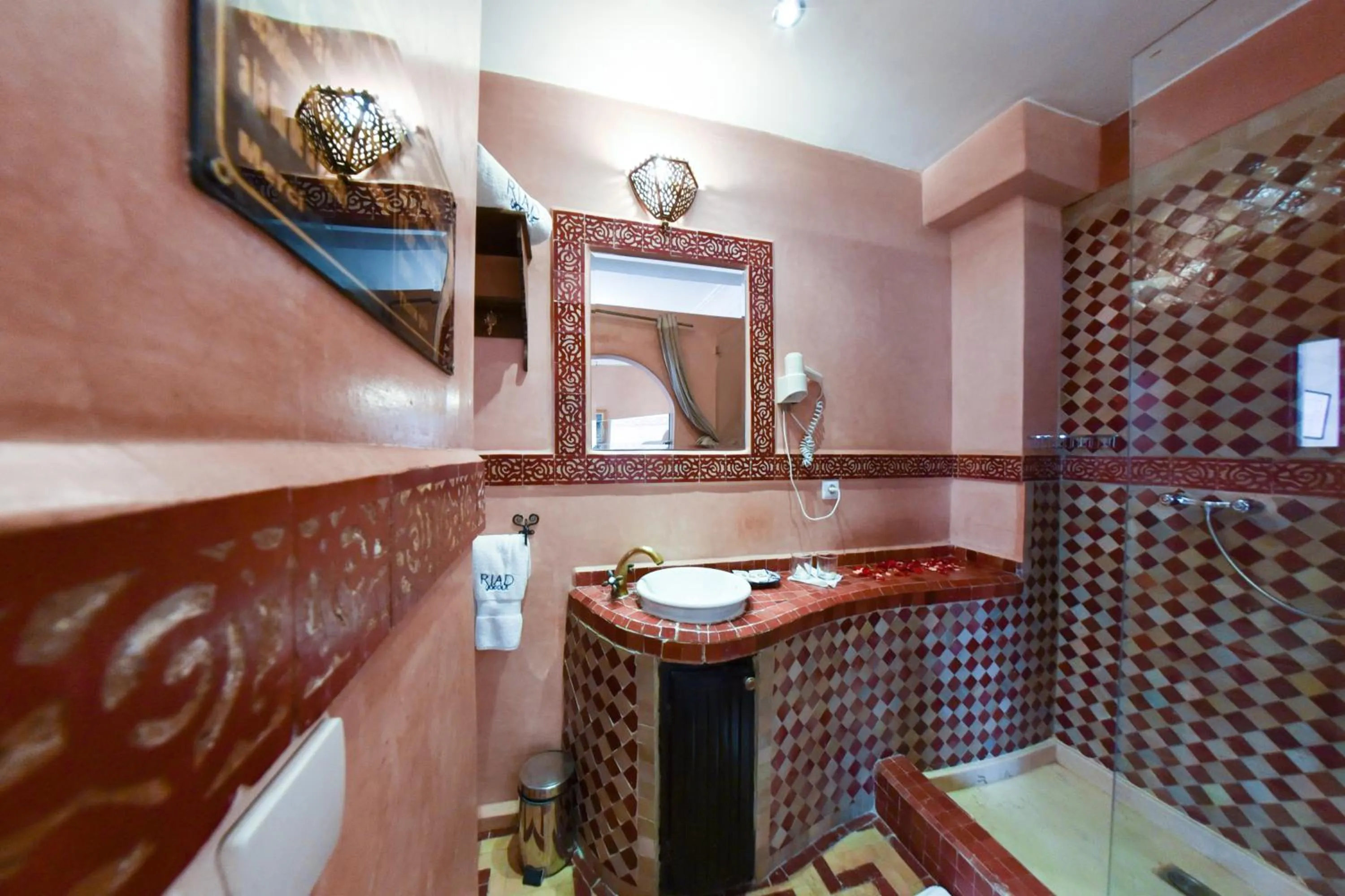 Bathroom in Riad Yacout